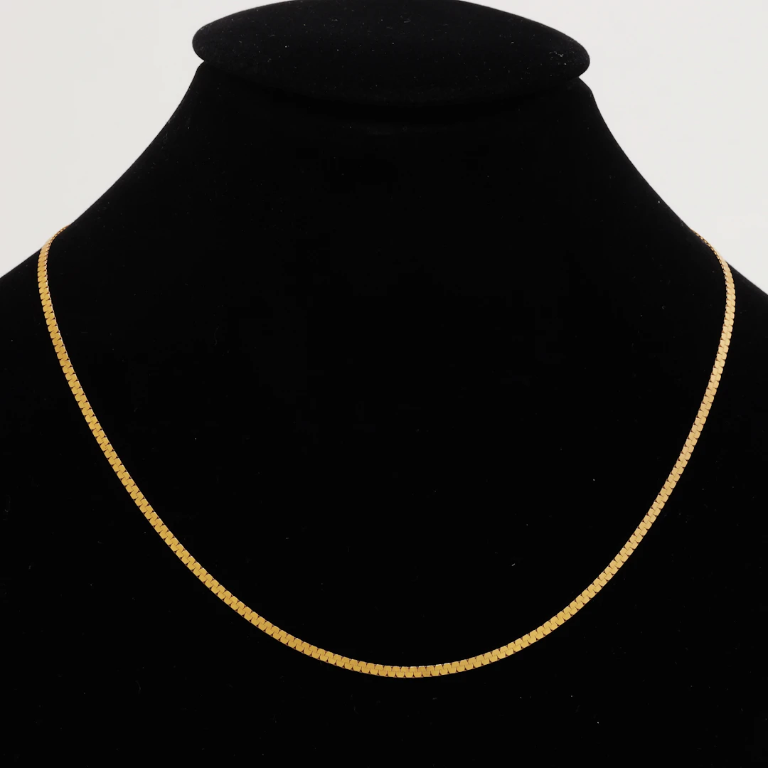 HALSBAND, guld 14k, vikt 3,63 gram.