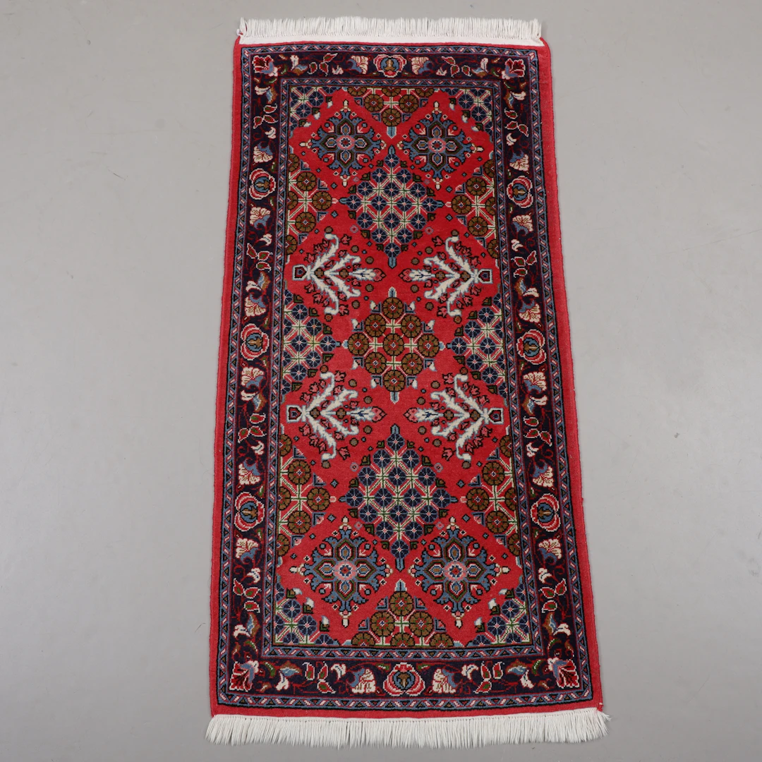 MATTA, orientalisk, Sarough, mått 130x63 cm.