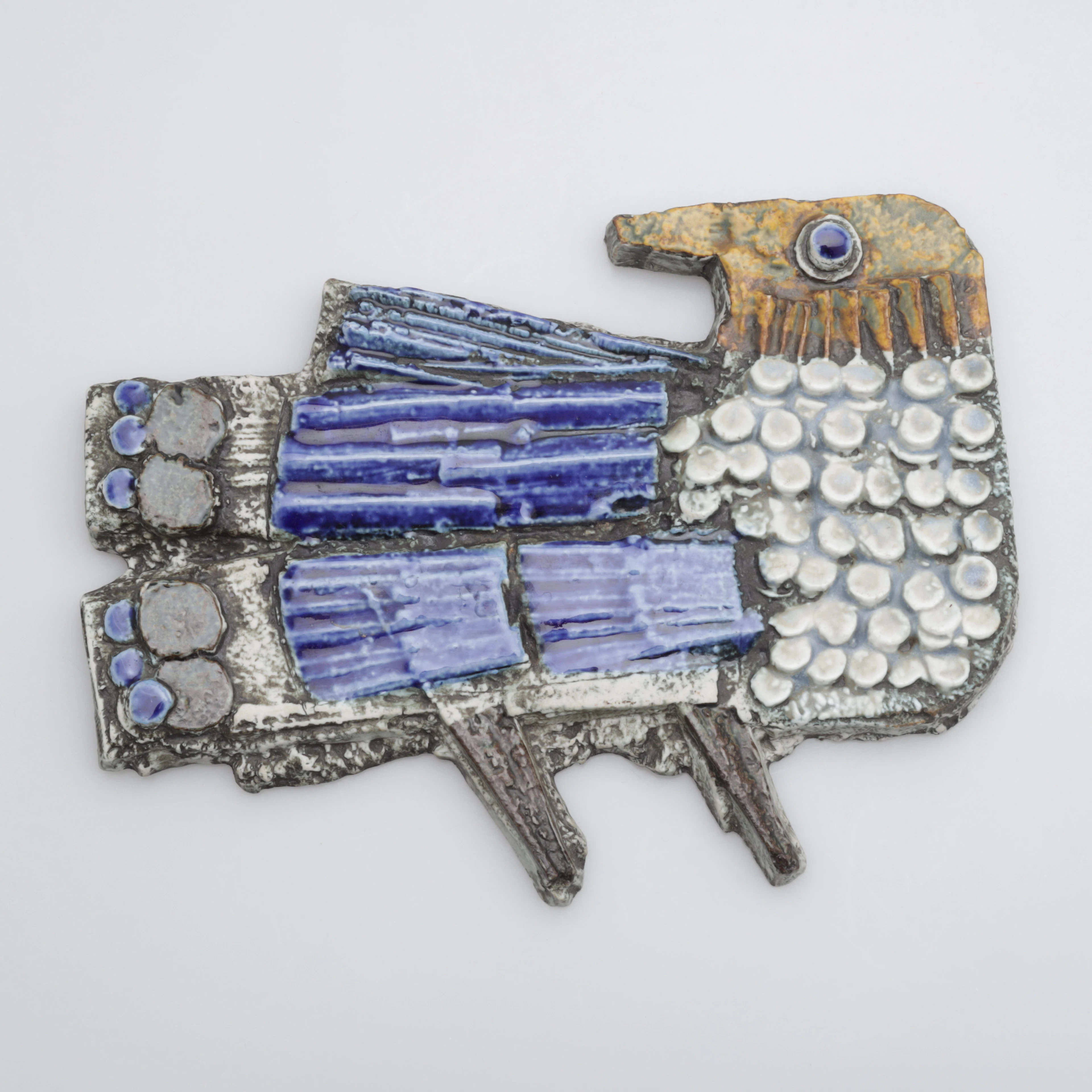 LISA LARSON. "Fågel", väggrelief, keramik, Gustavsberg.