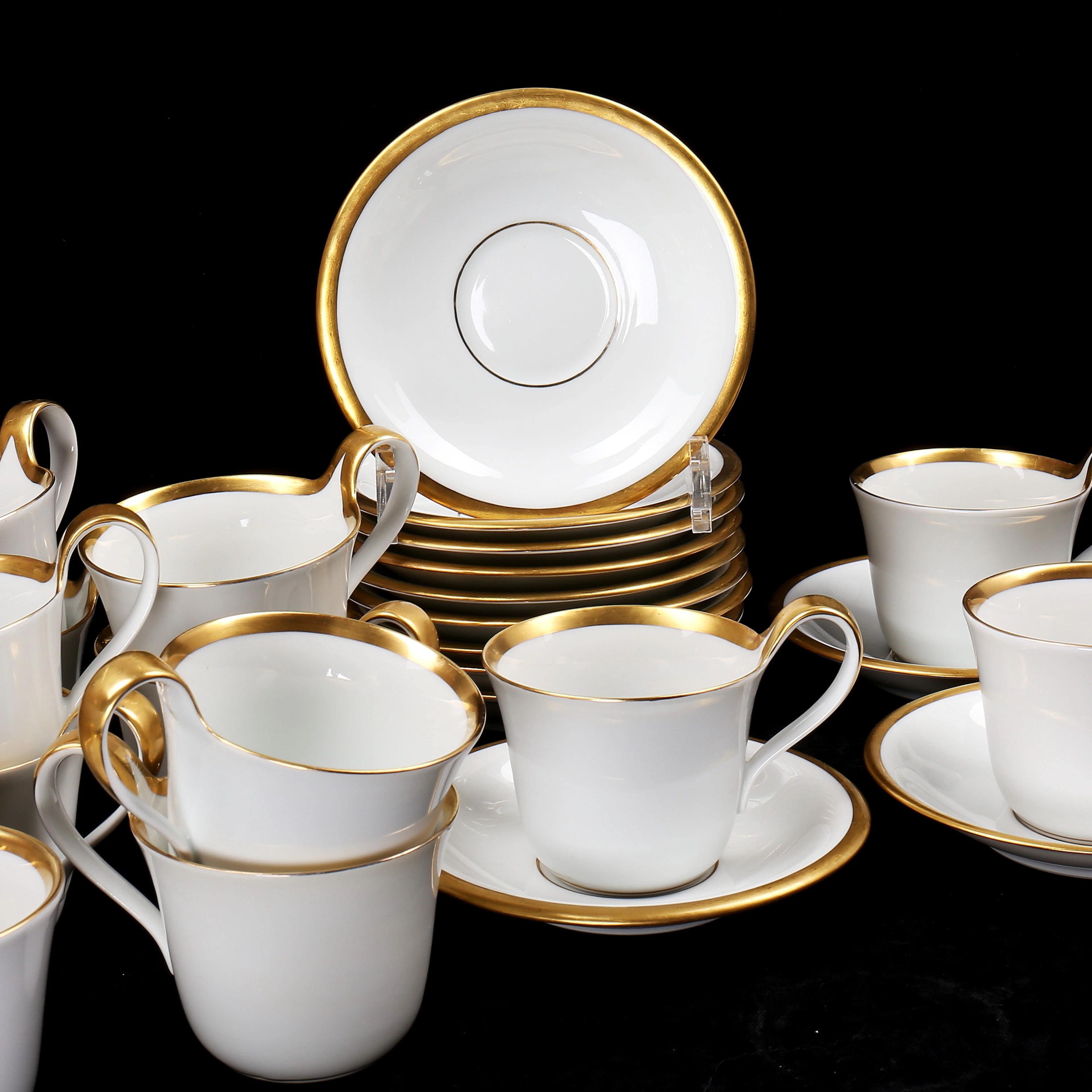 SIGVARD BERNADOTTE. Kaffeservis, 24 delar, "Golden Sun", Bing & Grøndahl