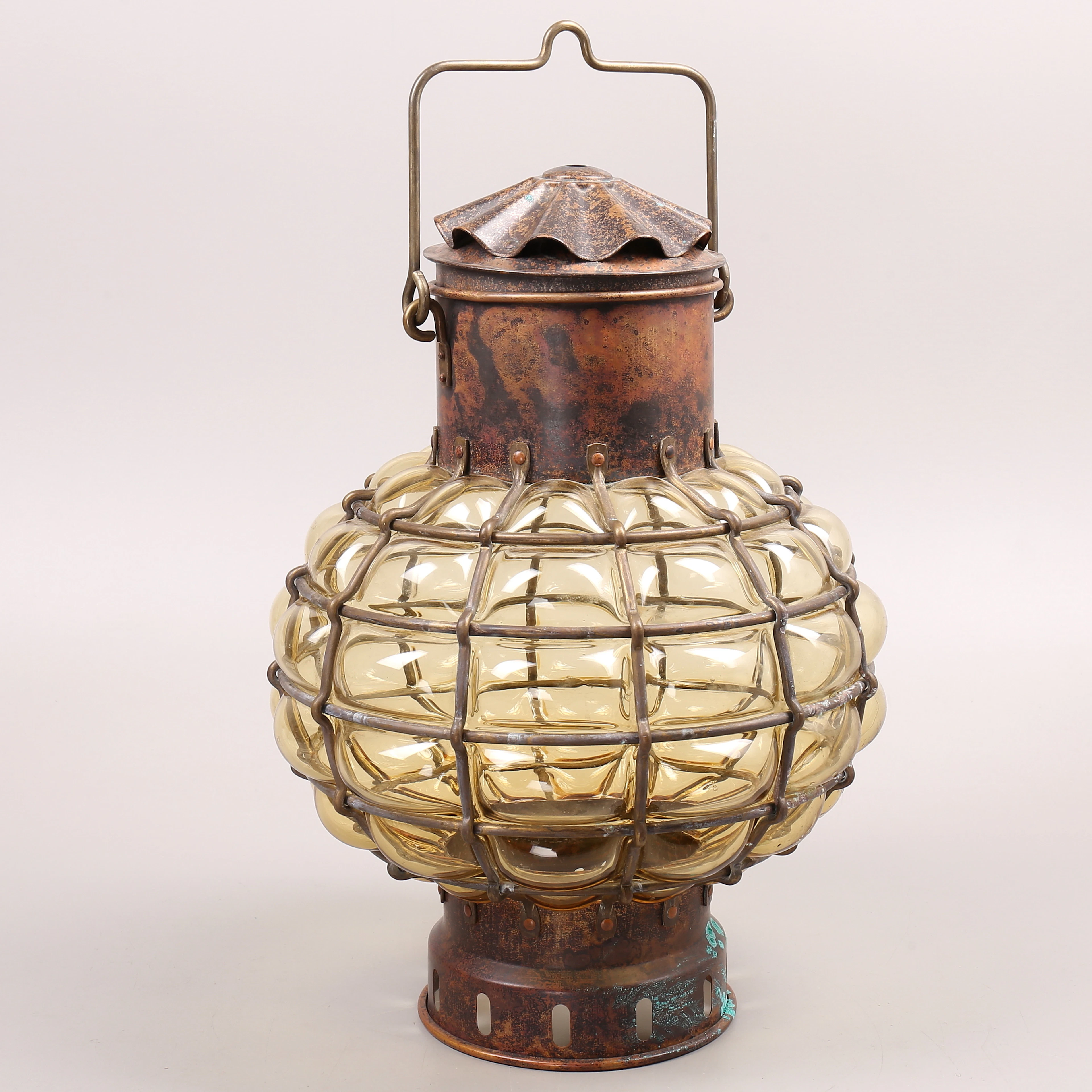 LYKTA, glas/koppar, 1900-talets andra hälft.