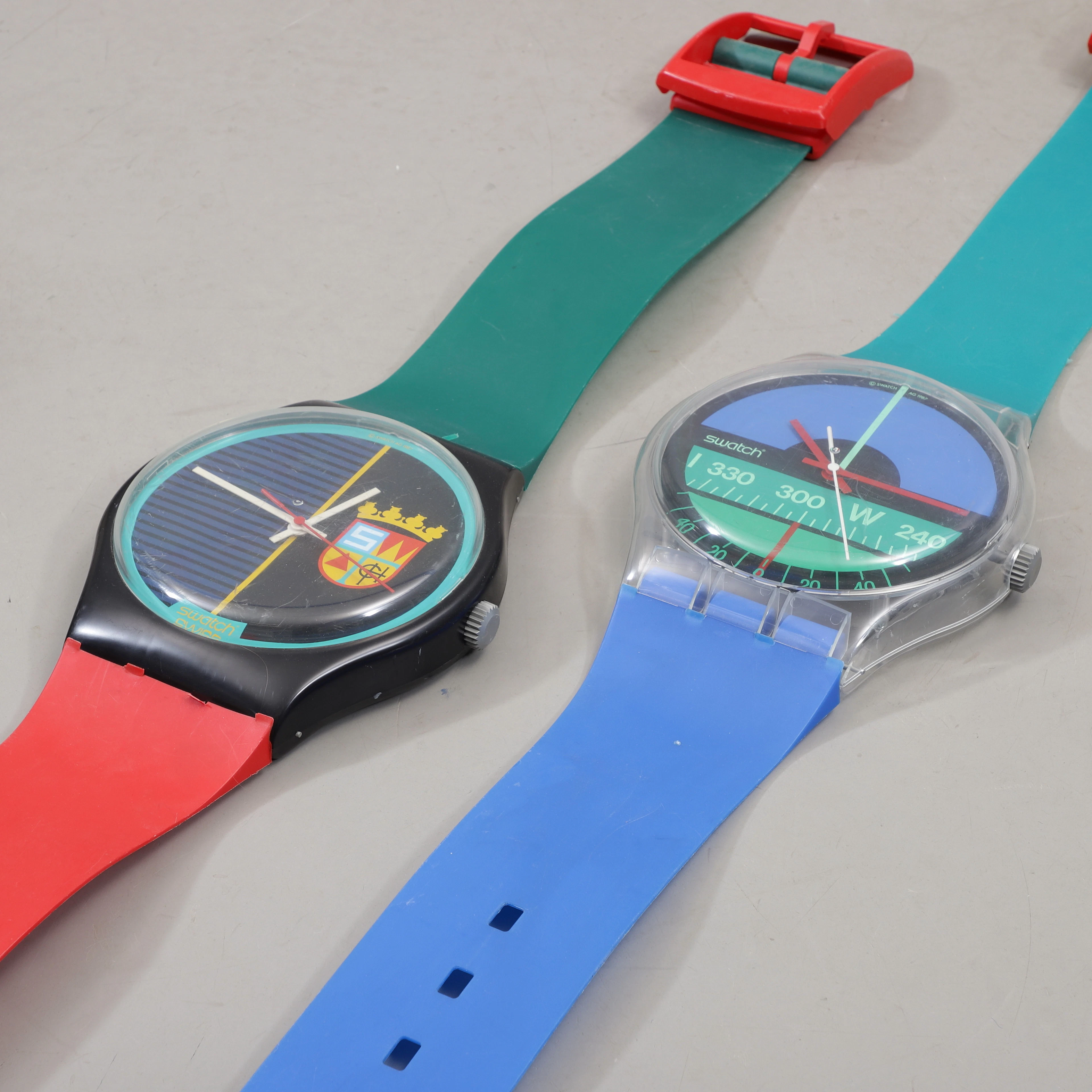 VÄGGUR, 2 st, Swatch, 1980-tal.