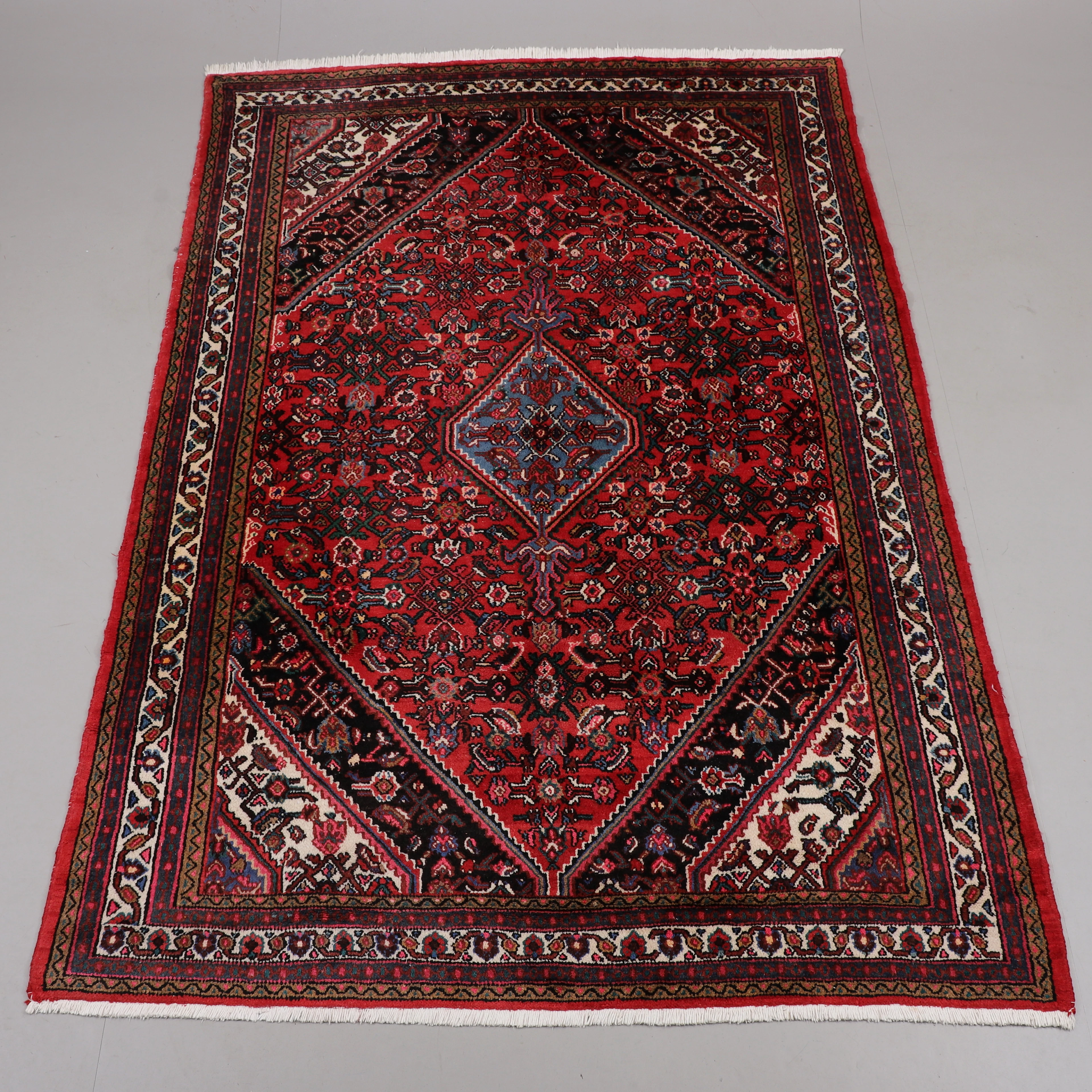 MATTA, orientalisk, 316 x 208 cm.