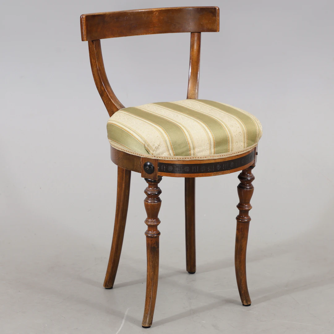 PUDERSTOL, mahogny, 1800/1900-tal.