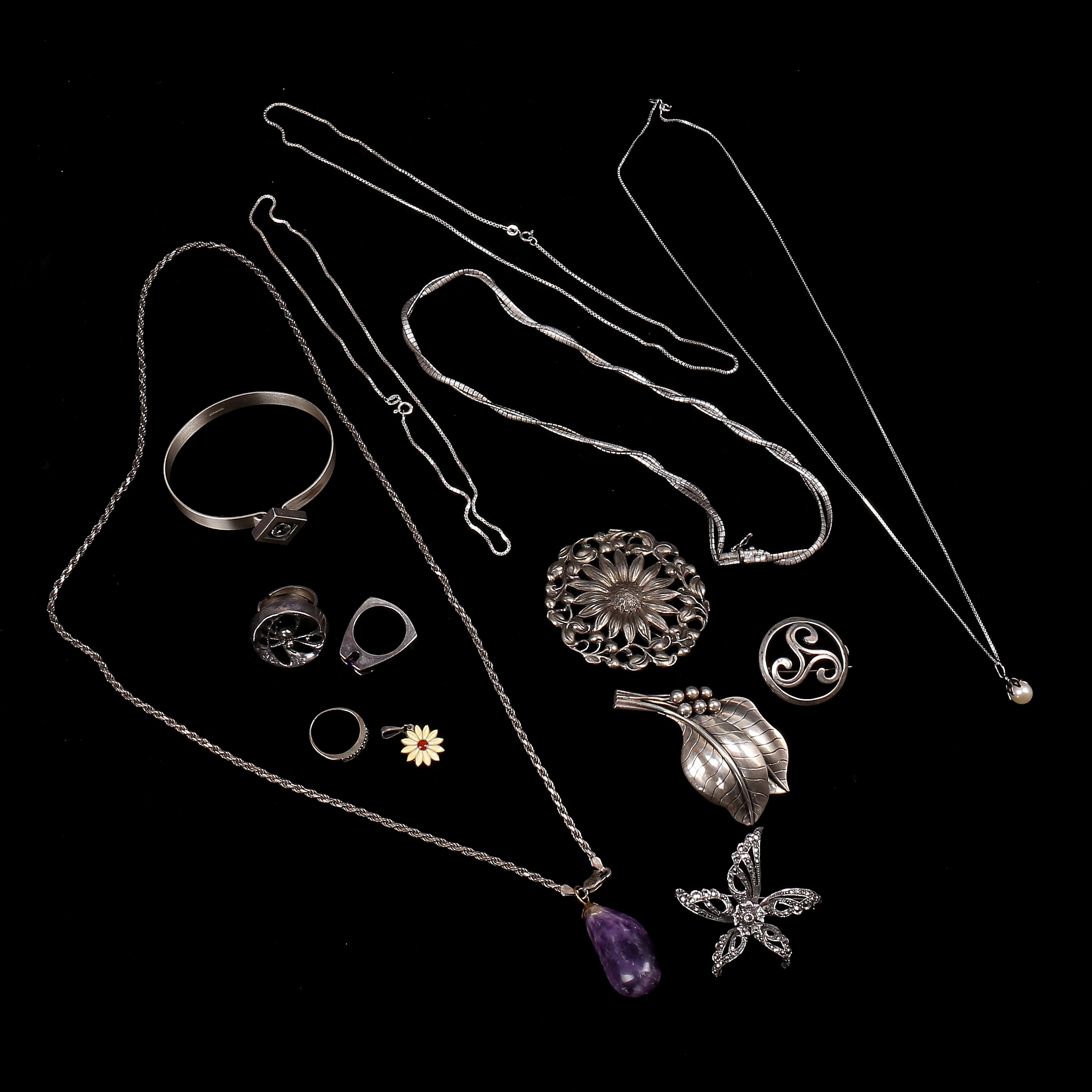 SMYCKEN, 14 delar, silver, total vikt 158 gram.