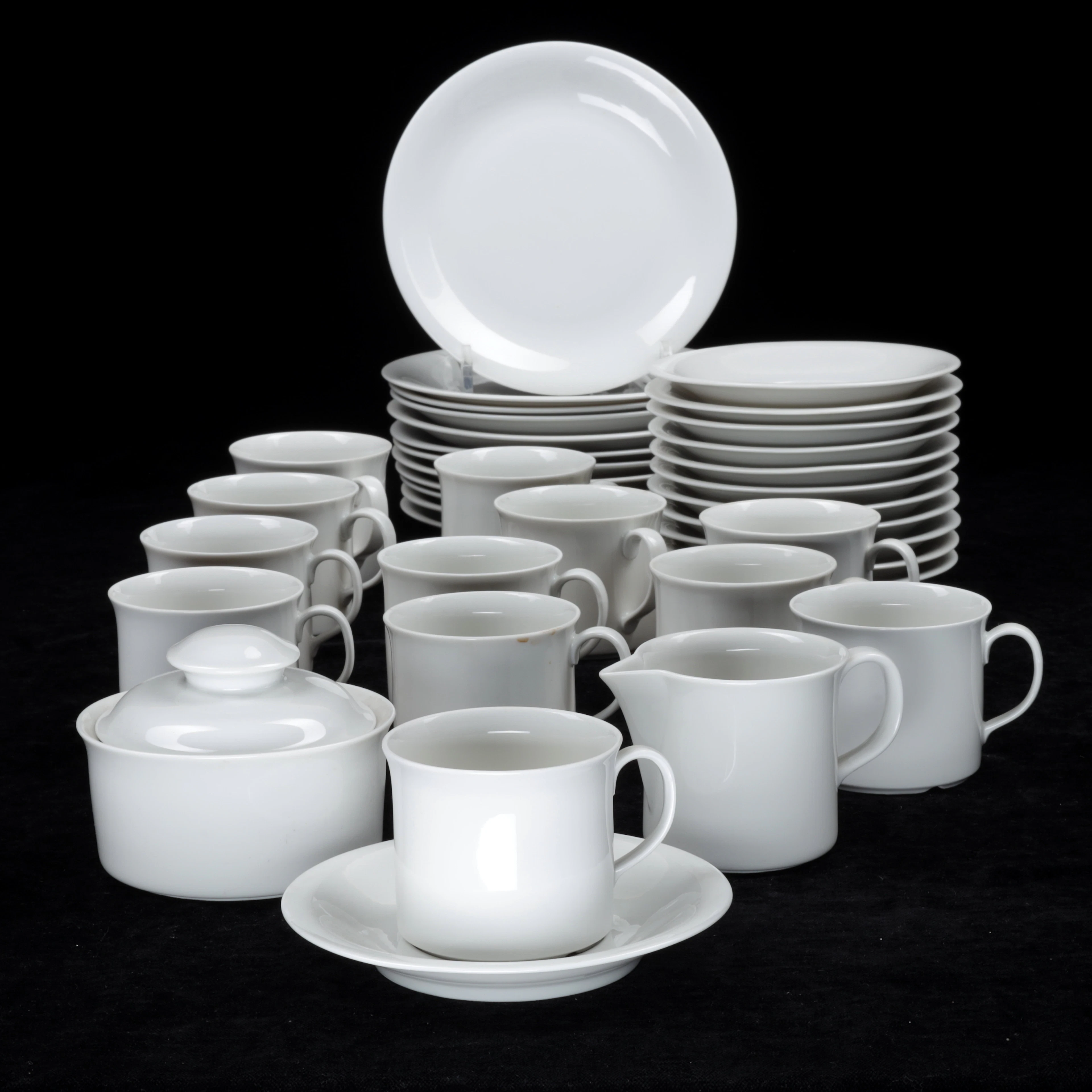 SIGNE PERSSON-MELIN. Kaffeservis, 37 delar, "A la Carte" Rörstrand, 1980-tal.