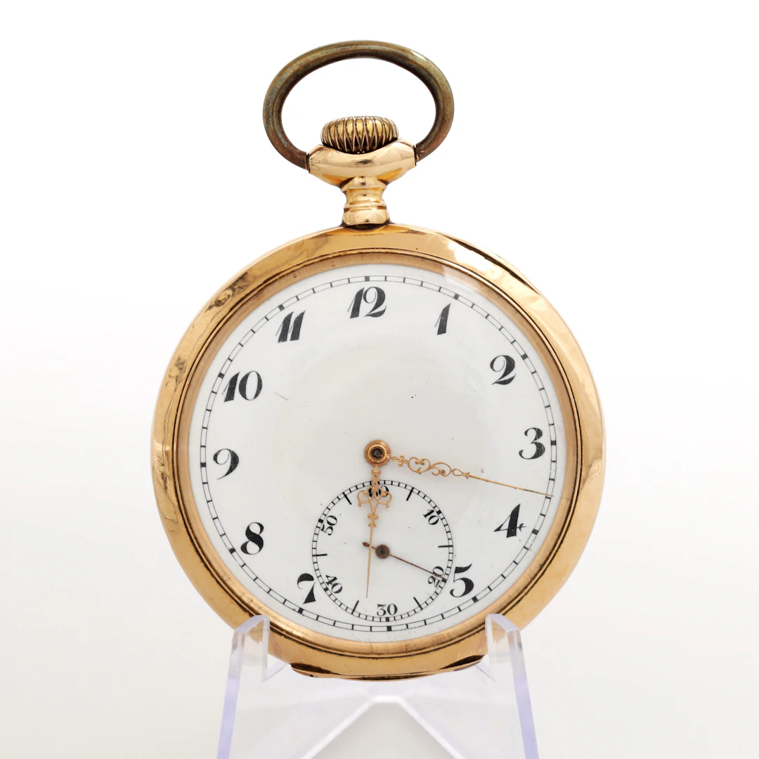 FICKUR, ytterboett guld 14k, total vikt 79,17 gram.