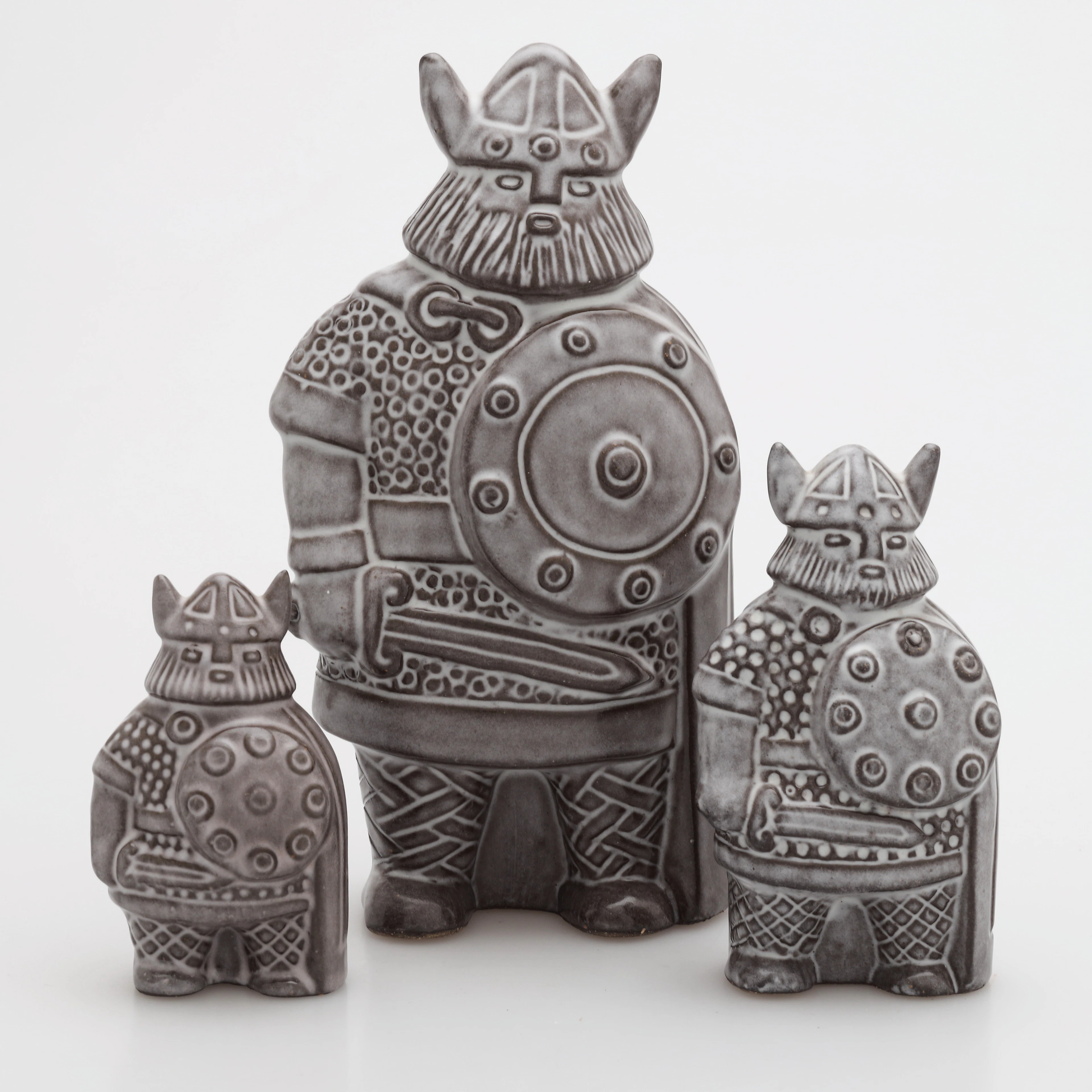 TAISTO KAASINEN. Figuriner, 3 st, keramik, vikingar, Upsala Ekeby.