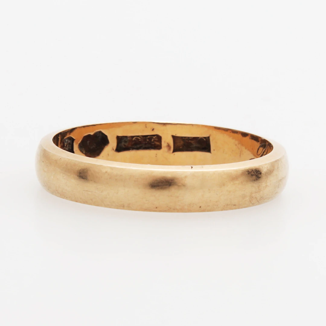 RING, guld 18k, vikt 3,97 gram.