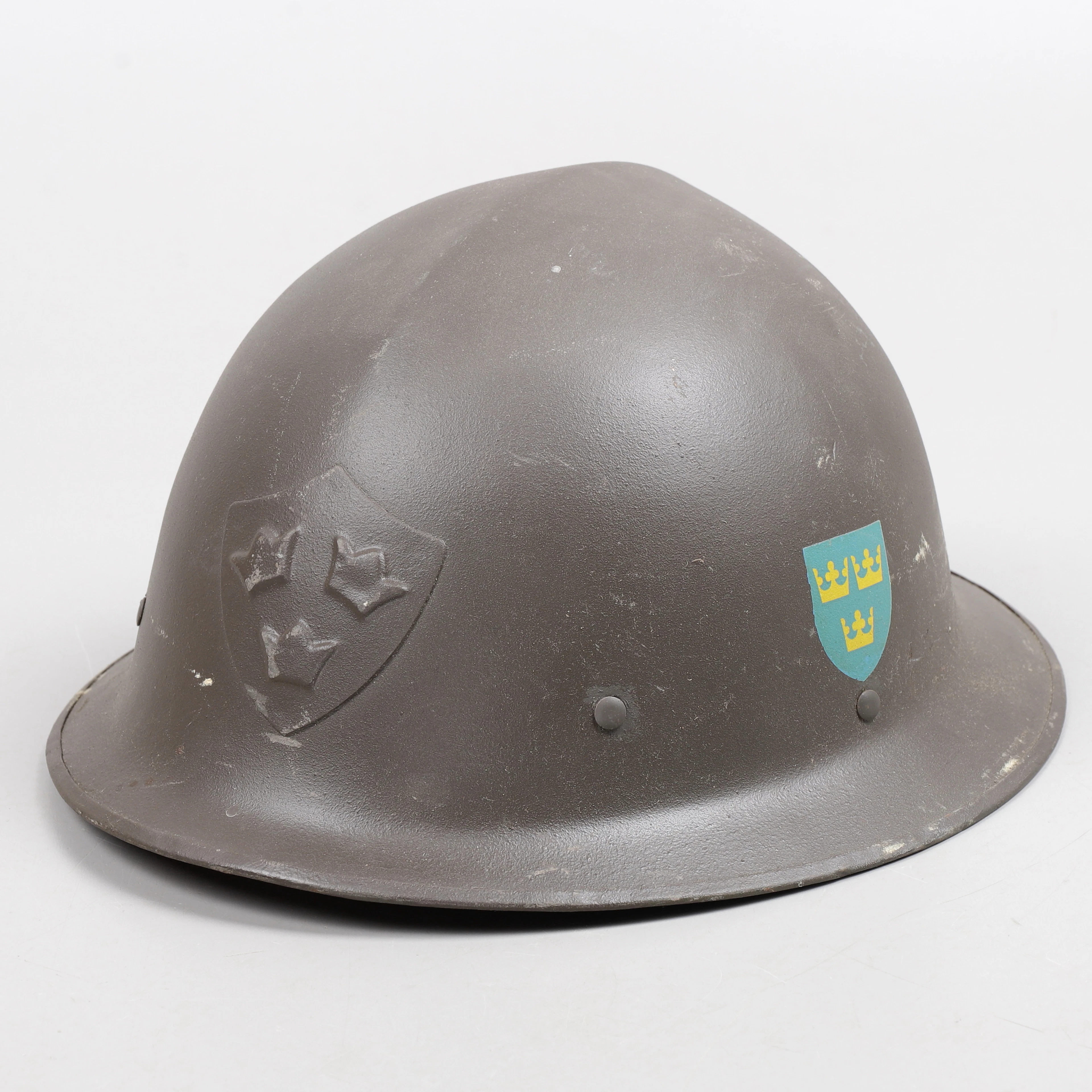 MILITÄRHJÄLM, tre kronor, Sverige.