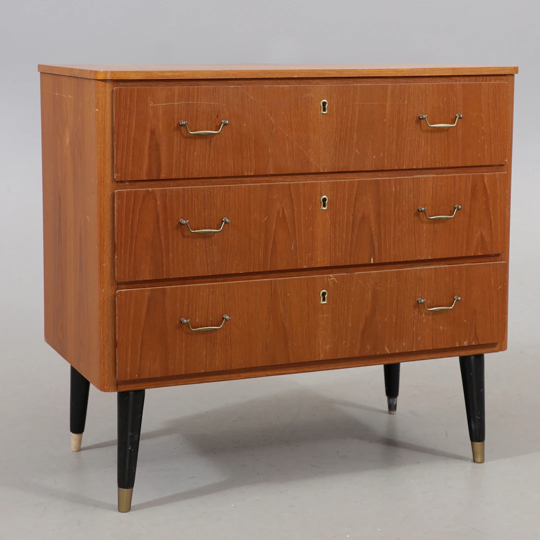 BYRÅ, teak, 1950/60-tal.
