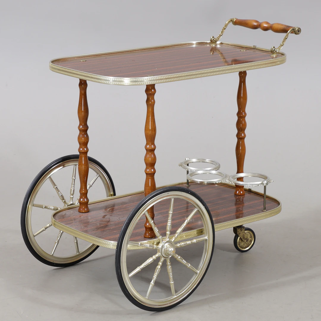 SERVERINGSVAGN, mässing/plast, 1900-talets andra hälft.