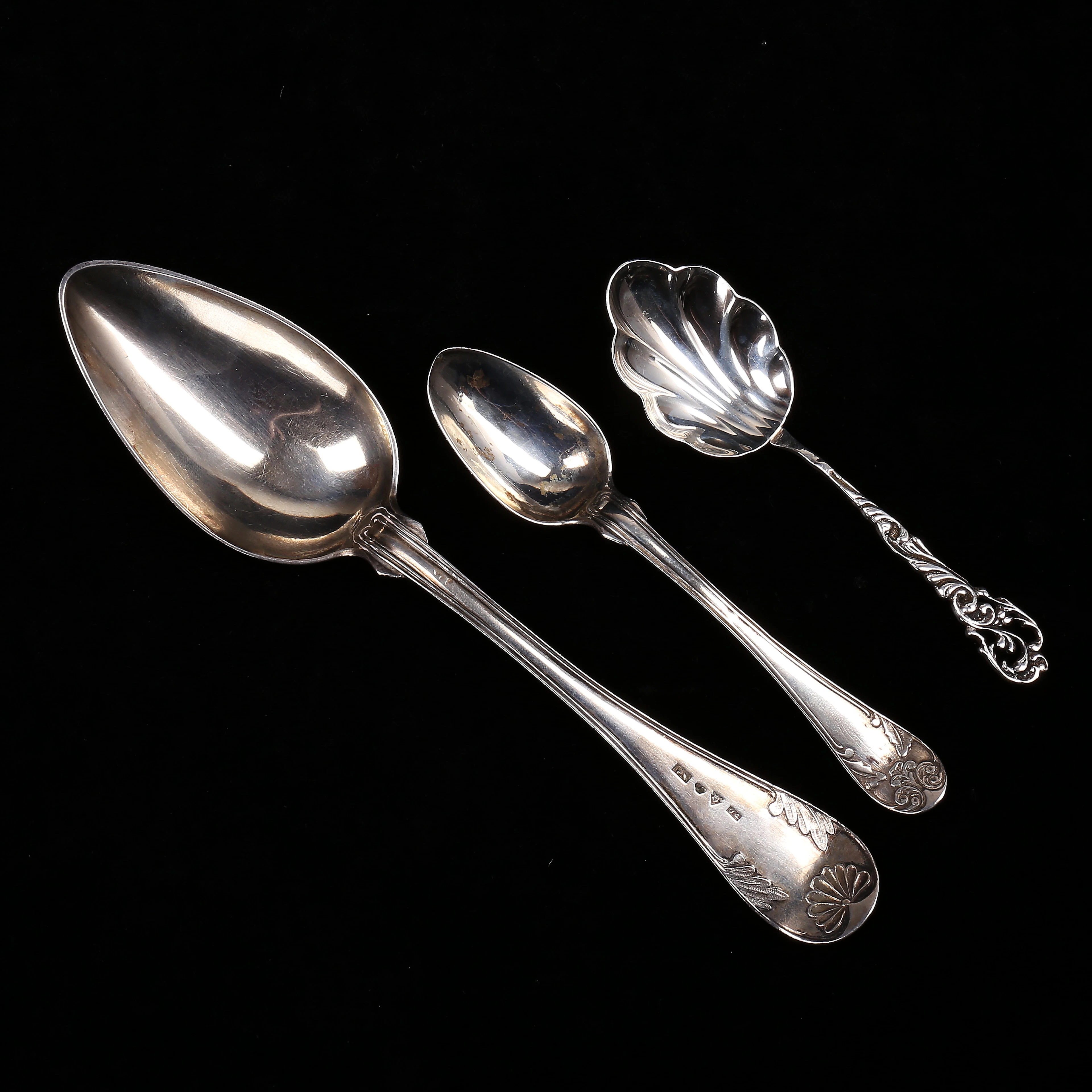 SKEDAR, 3 st, silver, 1800/1900-tal, vikt 94 gram.