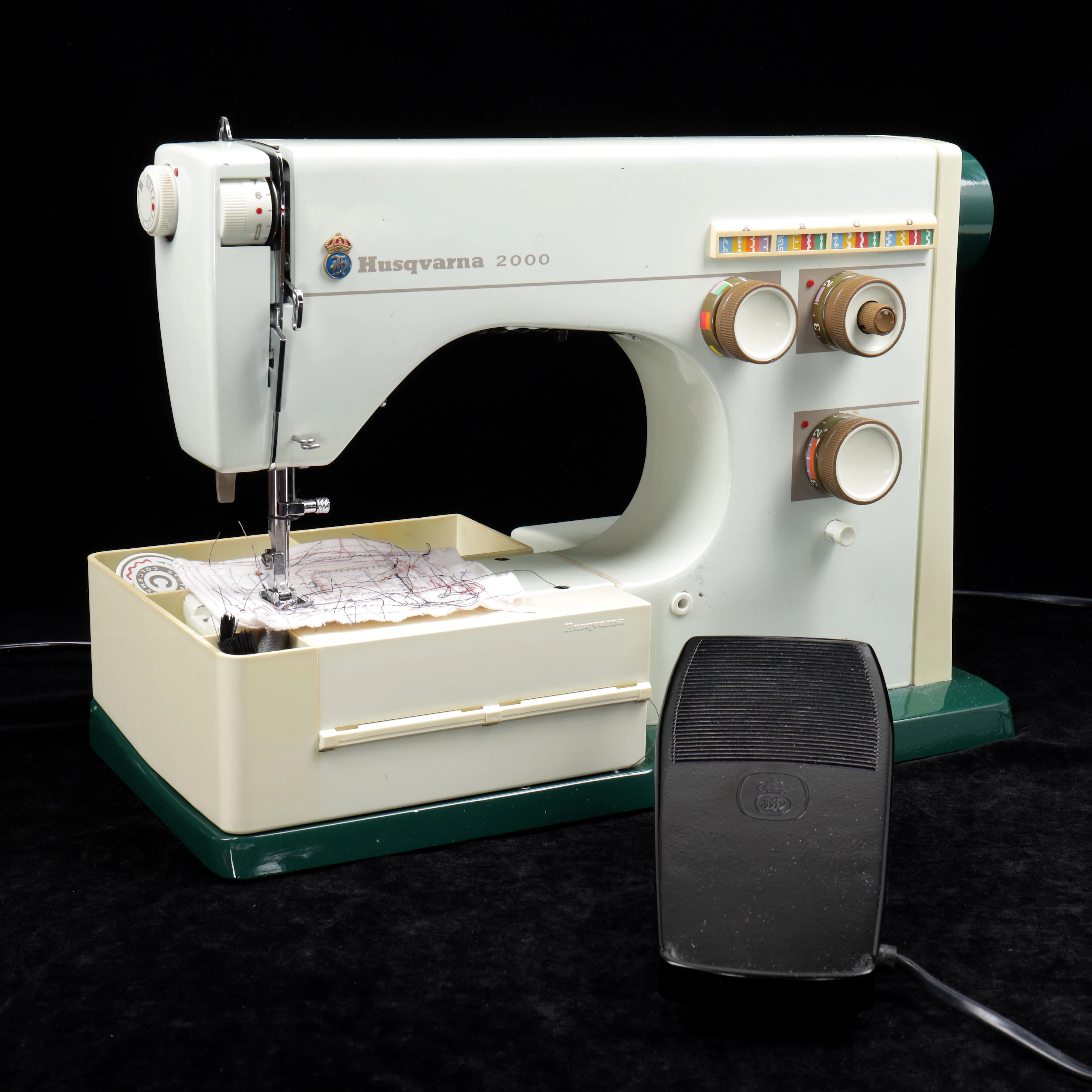 SYMASKIN, Husqvarna 2000.