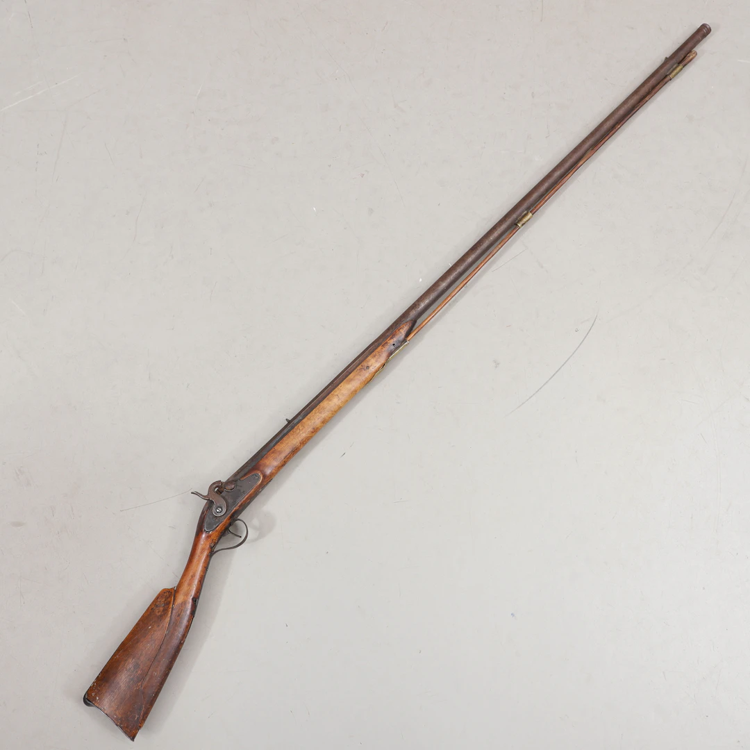 SLAGLÅSGEVÄR MED EXTRA LÅNG PIPA, 1800-tal.
