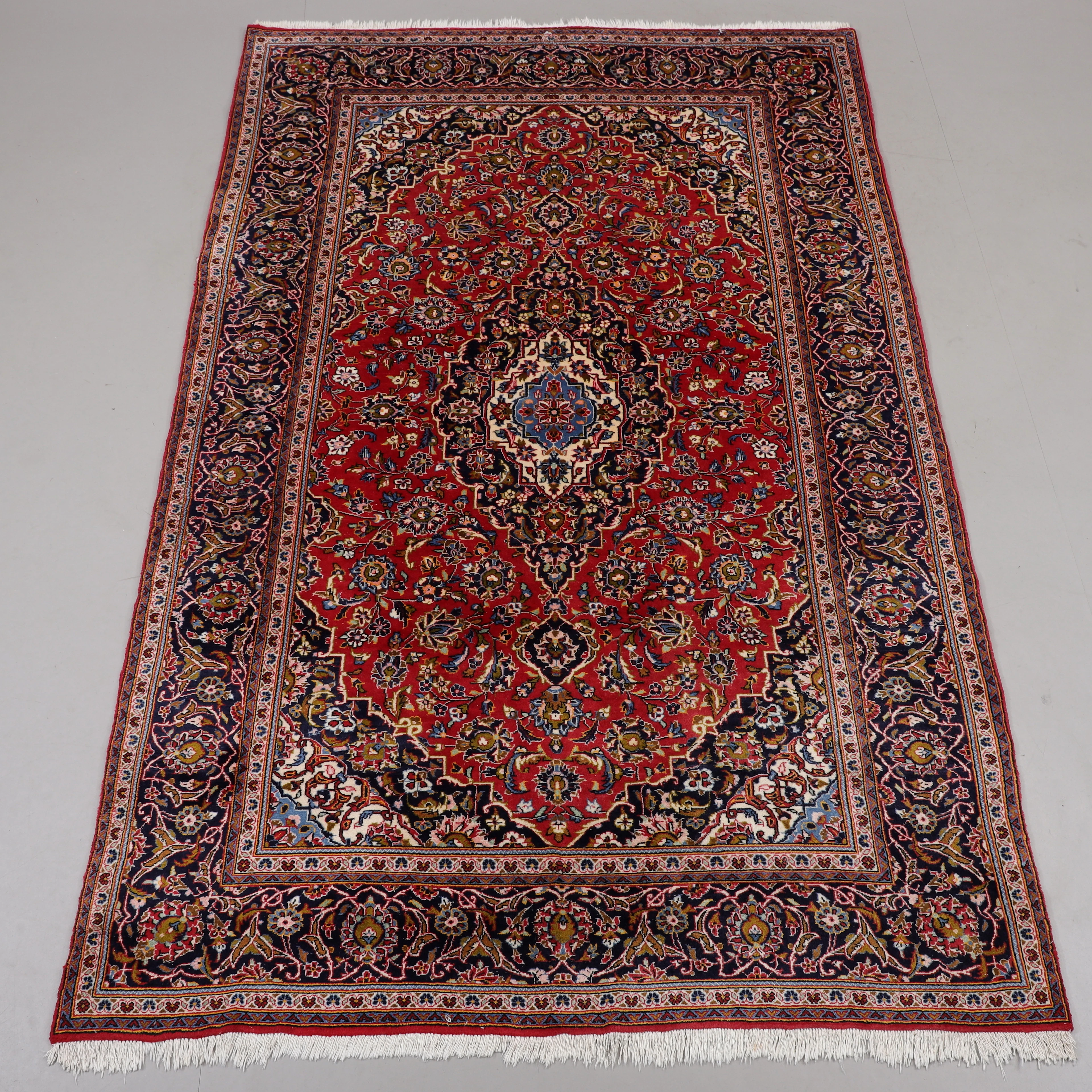 MATTA, Keshan, Persien, mått 315x194 cm.