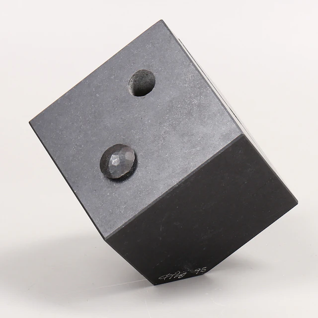 HIROSHI KOYAMA. "Sai X", skulptur, diabas, järn, signerad, daterad -95.
