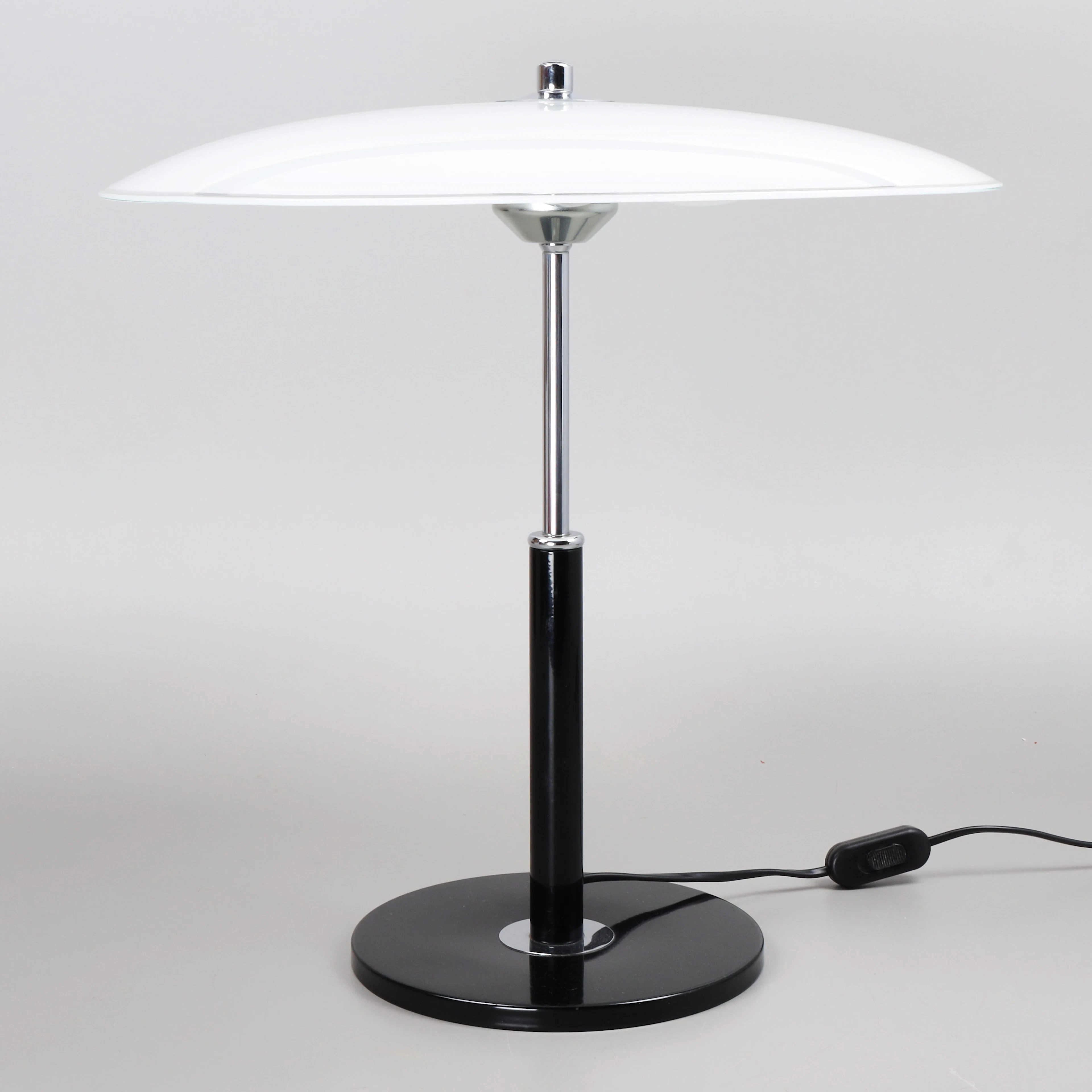 KARIN MOBRING. Bordslampa, "Solist", Ikea, 1991-1993.