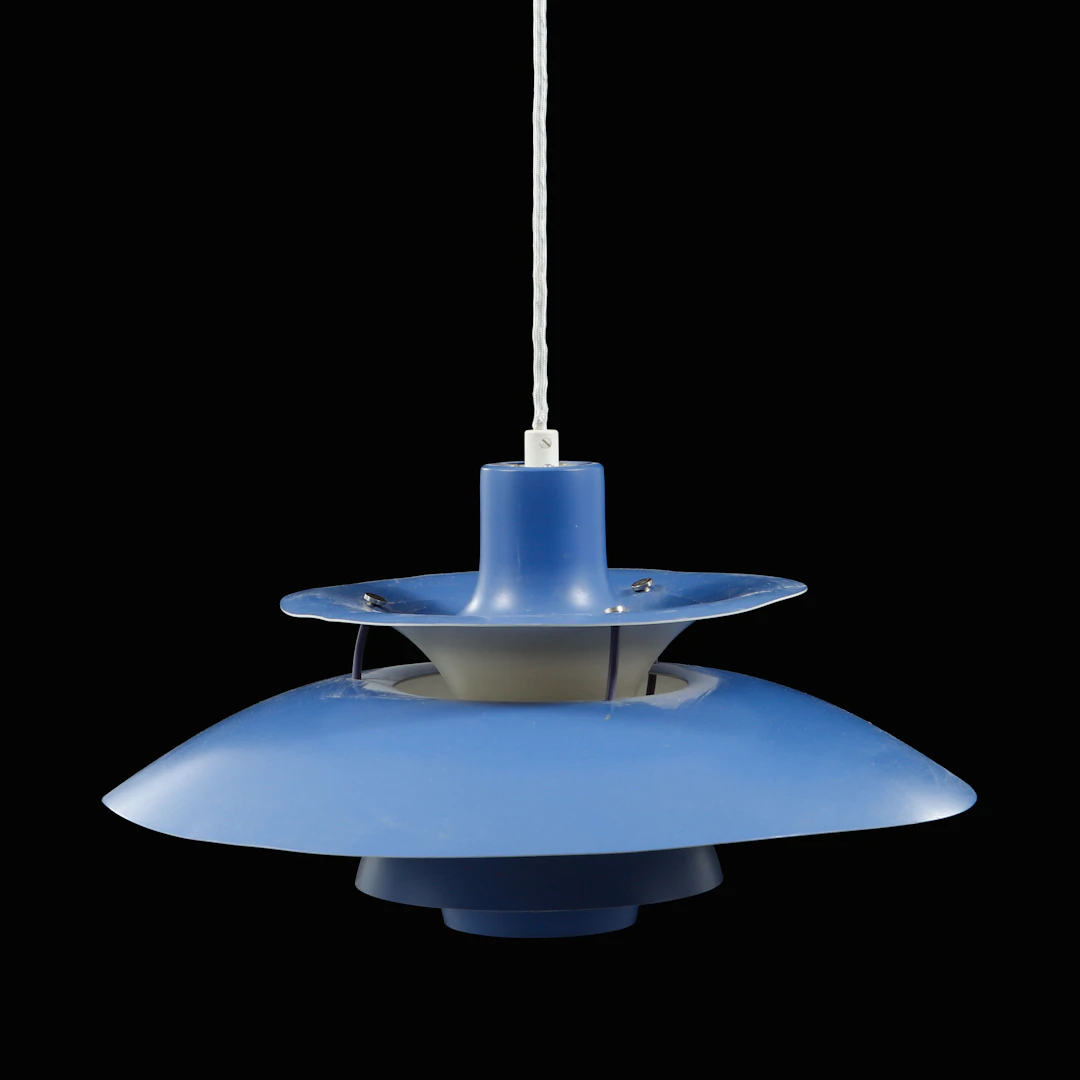 POUL HENNINGSEN. Taklampa, "PH-5", för Louis Poulsen.
