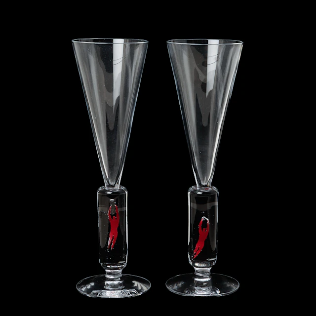 BERTIL VALLIEN. Champagneglas, ett par, Milennium, Kosta Boda No 18613- 18614.