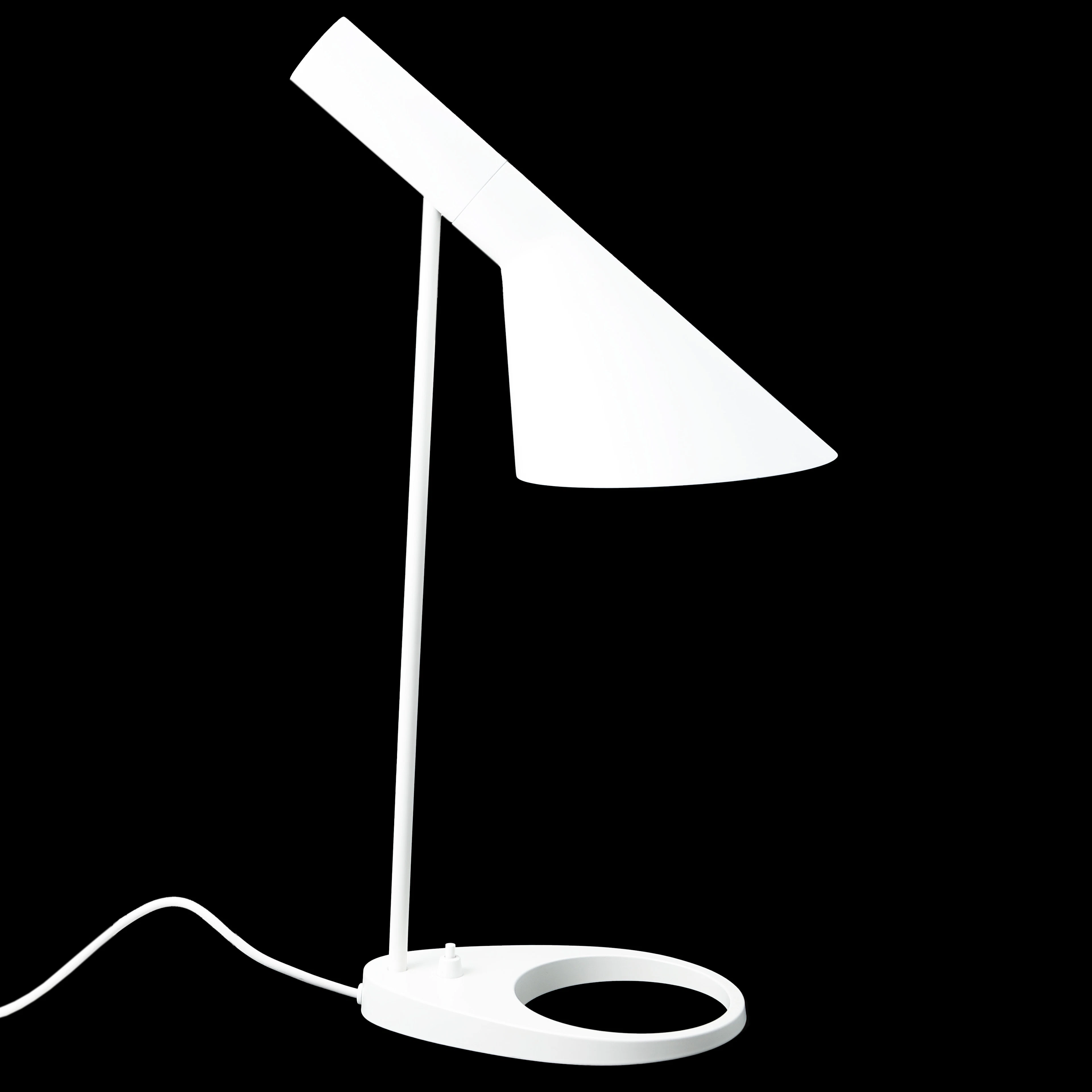 ARNE JACOBSEN. Bordslampa, "AJ" Louis Poulsen, Danmark.