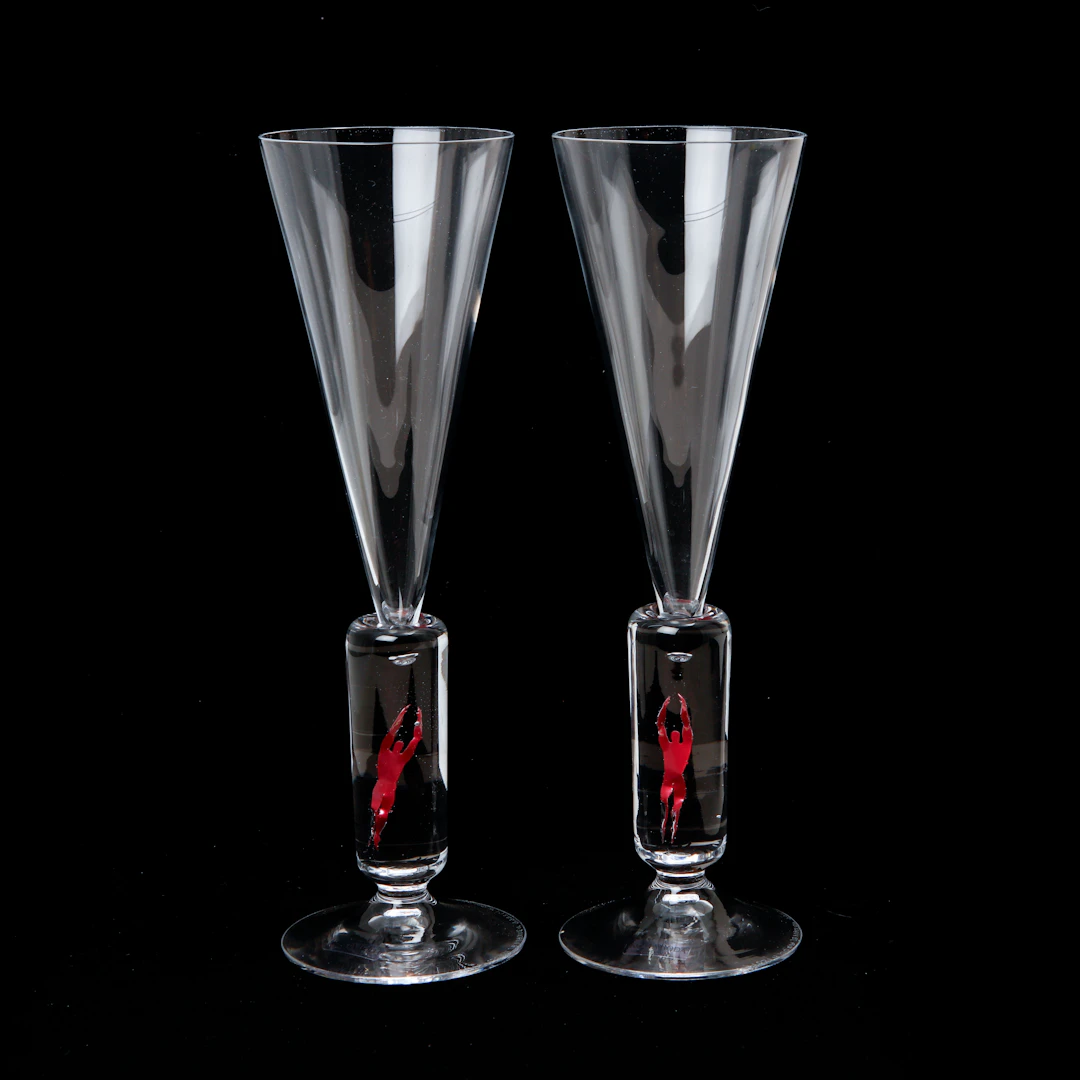 BERTIL VALLIEN. Champagneglas, 2 stycken, "Millenium", Kosta Boda.