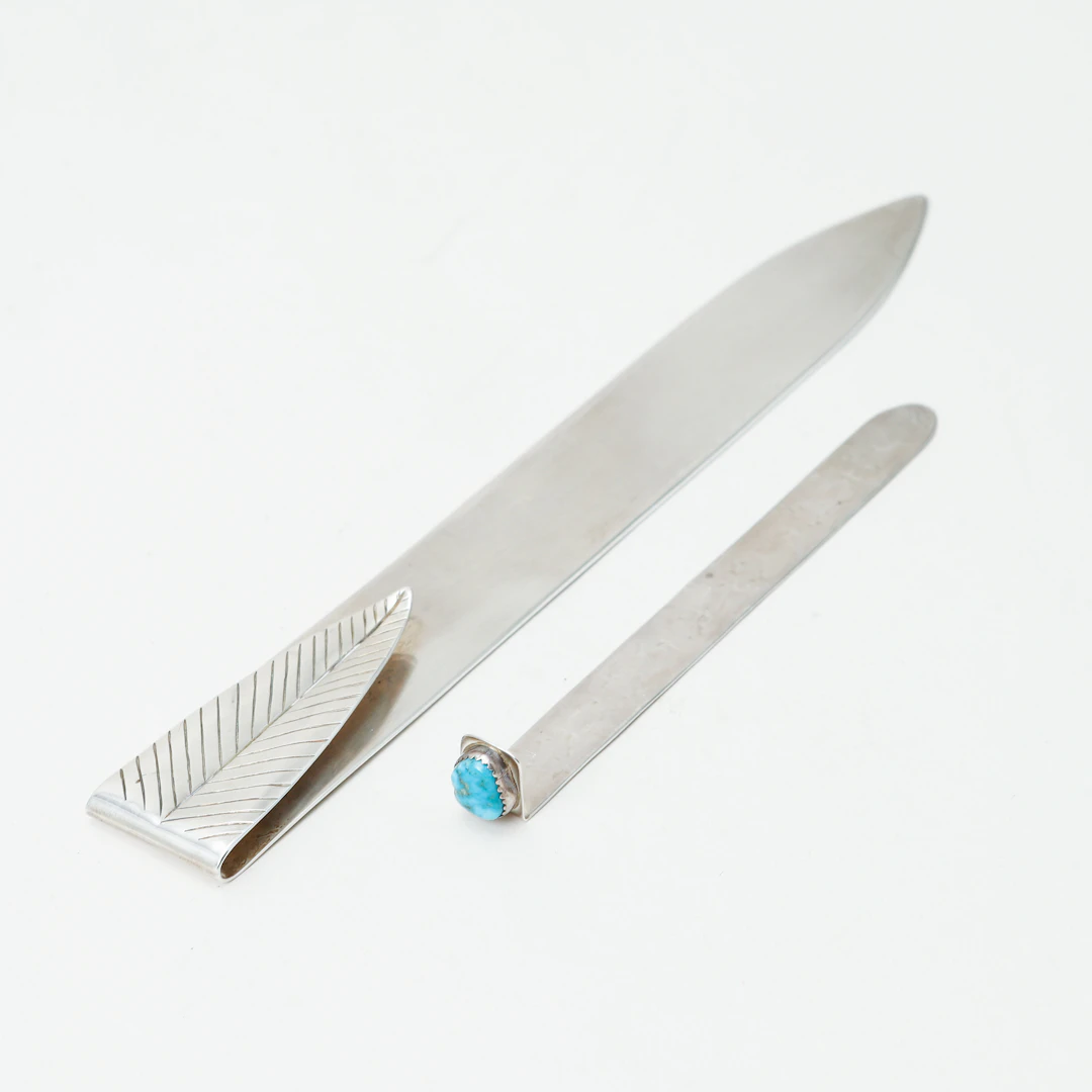 BREVÖPPNARE SAMT BOKMÄRKE, sterling silver, vikt ca 55 gram.