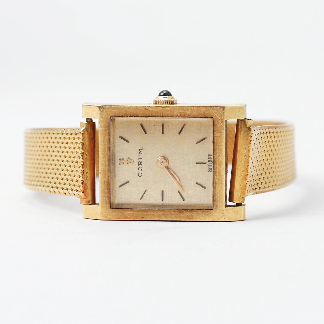 ARMBANDSUR, Corum, 18k guld, manuell, 1970-tal.