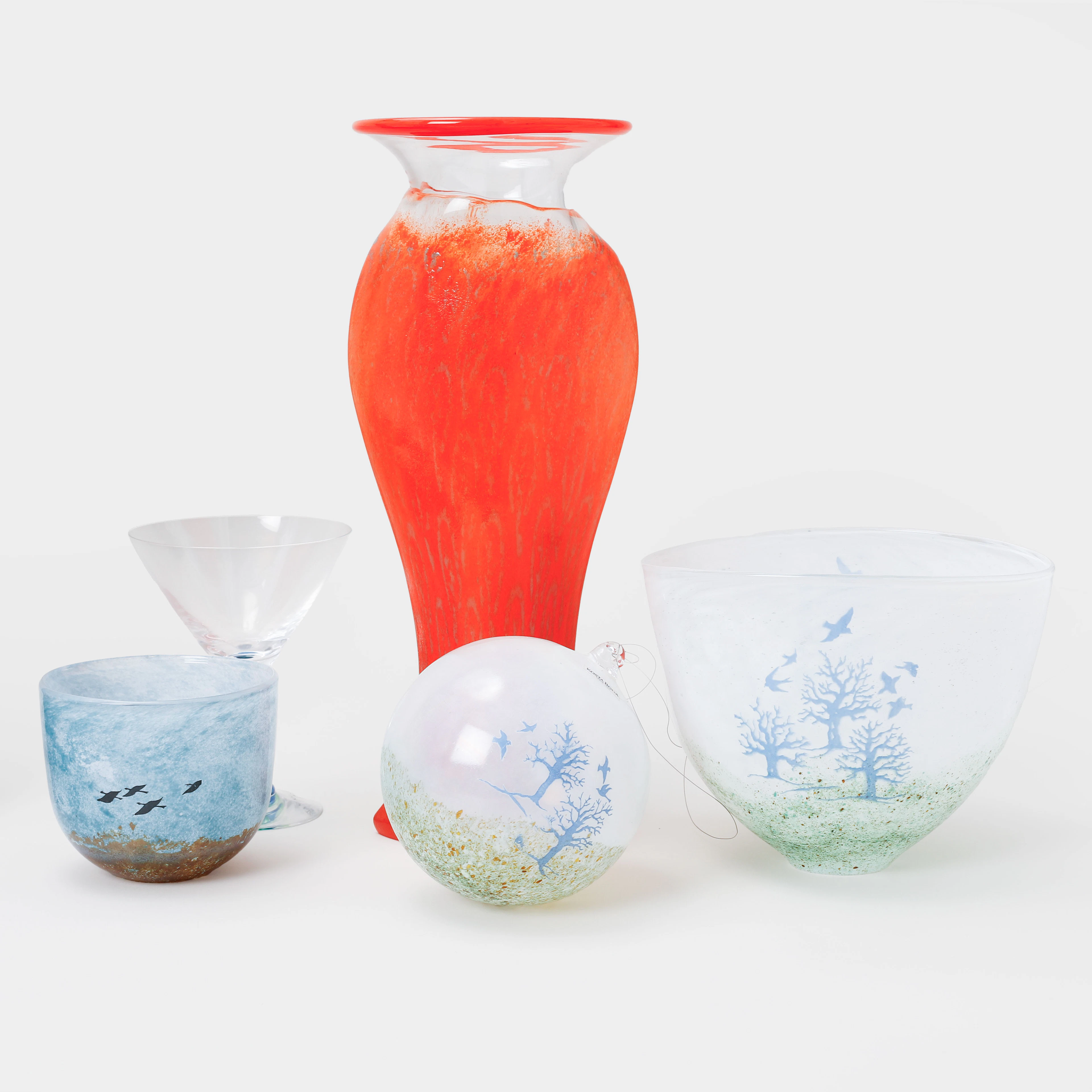 KJELL ENGMAN. Vas, skålar 2 stycken, glas, kula, glas, ur serierna