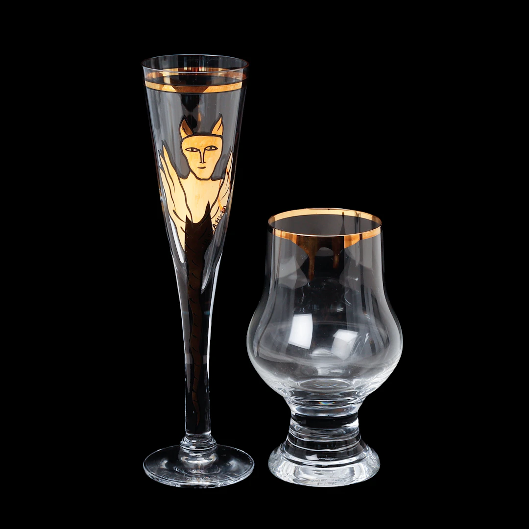 CHAMPAGNEGLAS, "Golden devil", Ulrica Hydman-Vallien samt ÖLGLAS