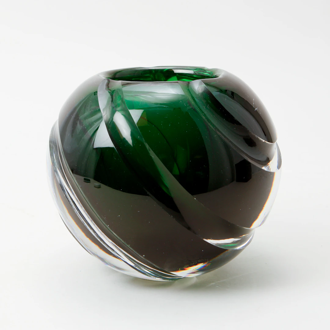 LARS HELLSTEN. Vas, glas, Orrefors.