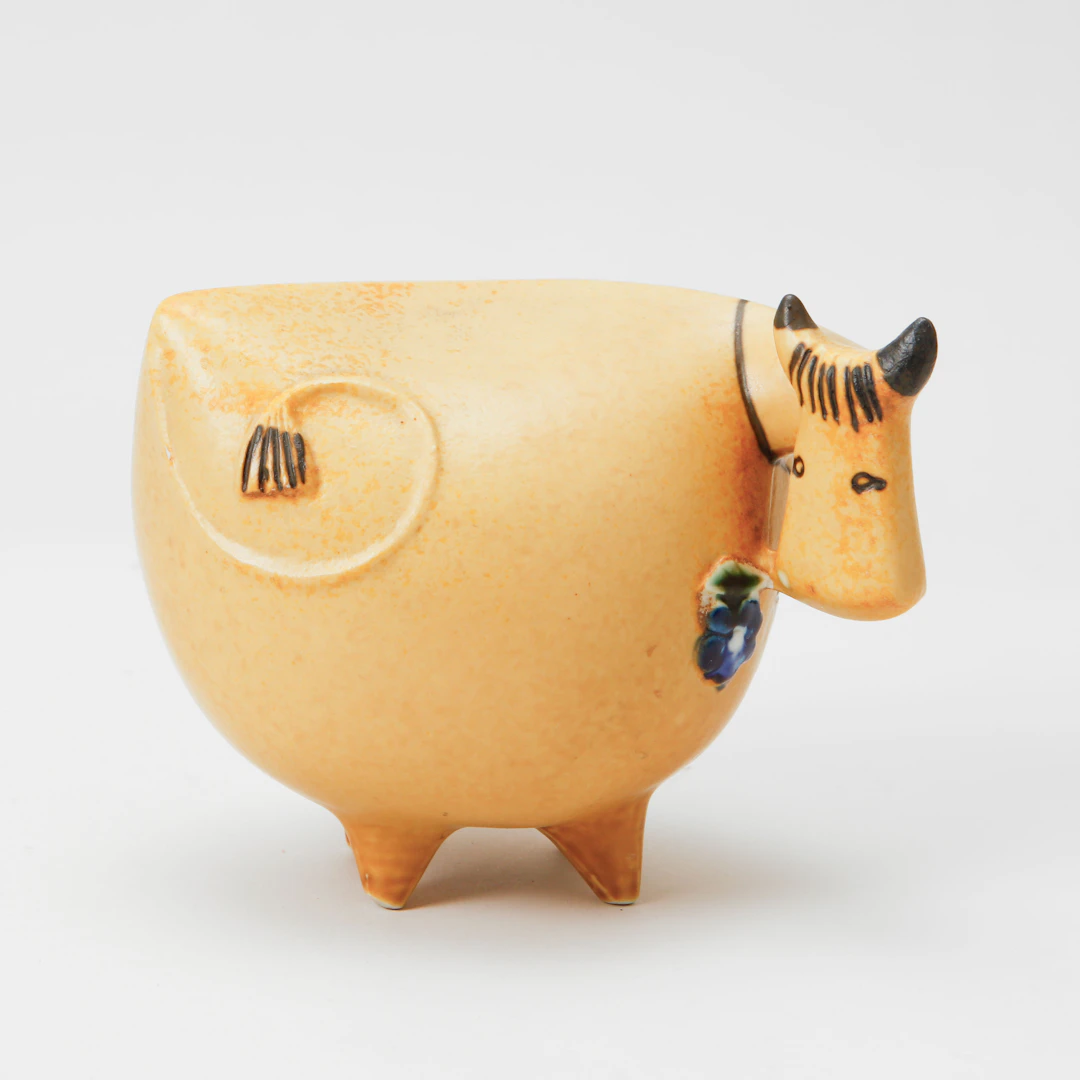 LISA LARSON. Figurin, ko ur serien "Stora Zoo", stengods, Gustavsberg.