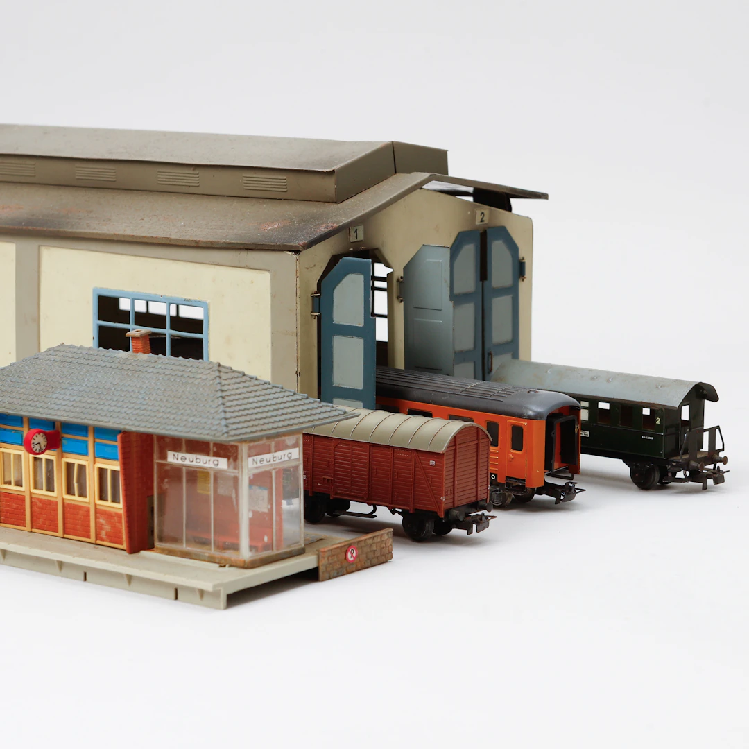 MODELLJÄRNVÄGSDELAR, diverse, bl.a Märklin.