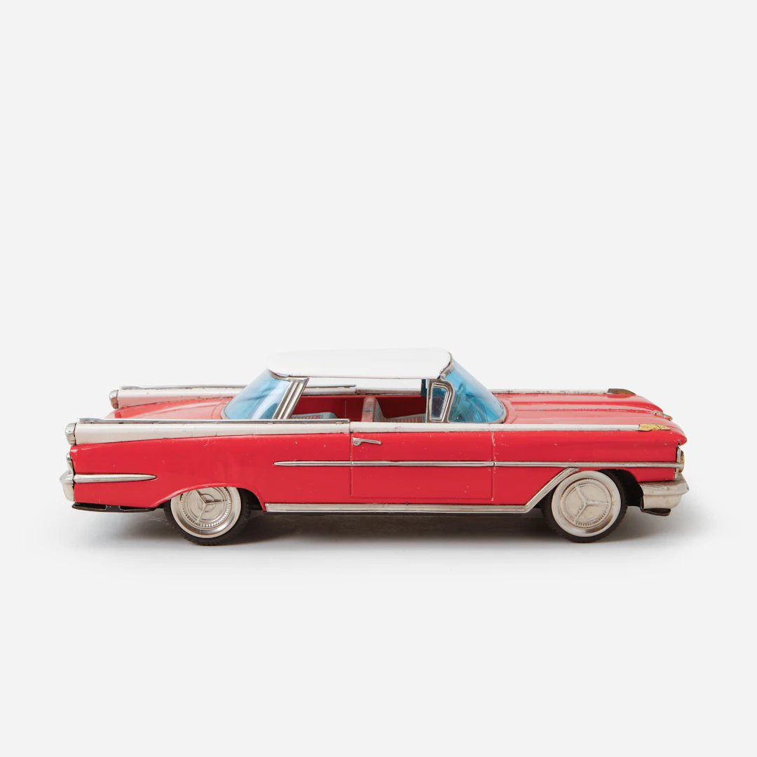 PLÅTBIL, "Oldsmobile", Ichiko, Japan.