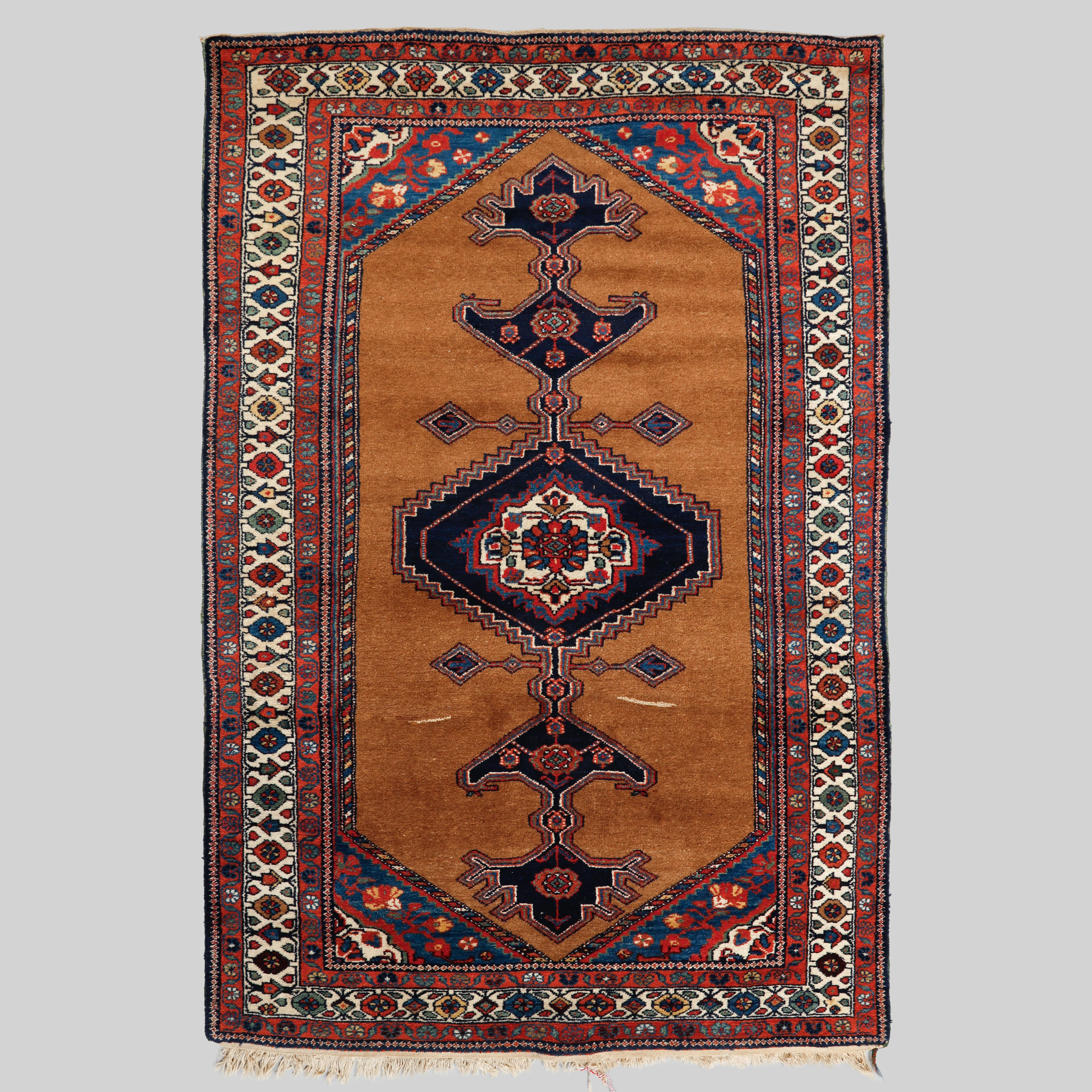 MATTA, orientalisk, ca 208 x 140 cm.