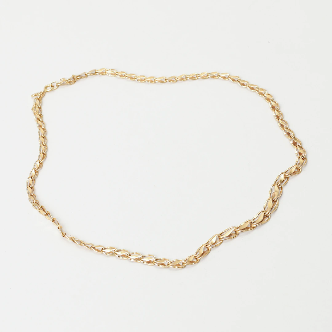 COLLIER, 18k guld, vikt ca 14 gram.