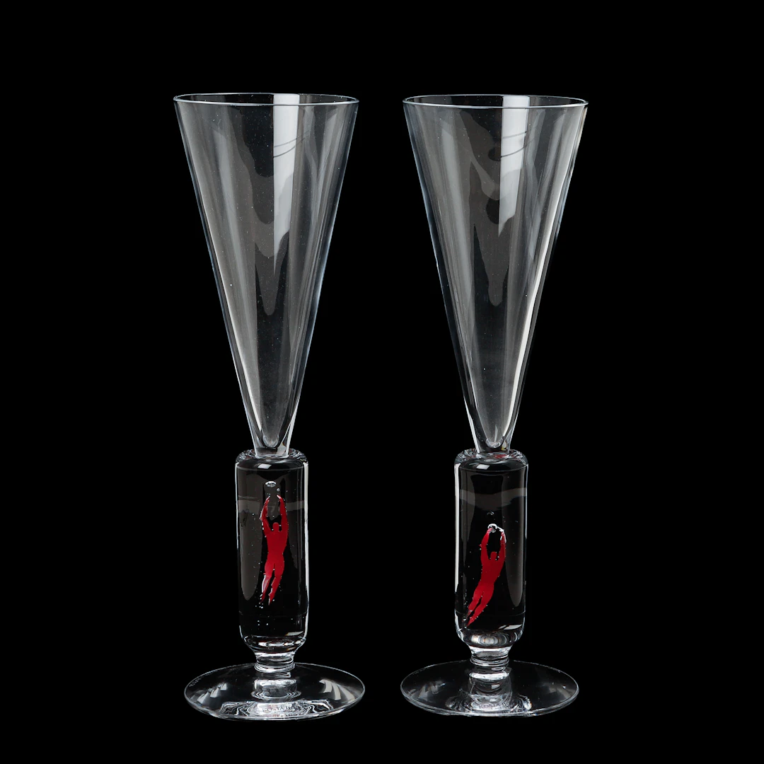 BERTIL VALLIEN. Champagneglas, ett par, Milennium, Kosta Boda No 18613- 18614.