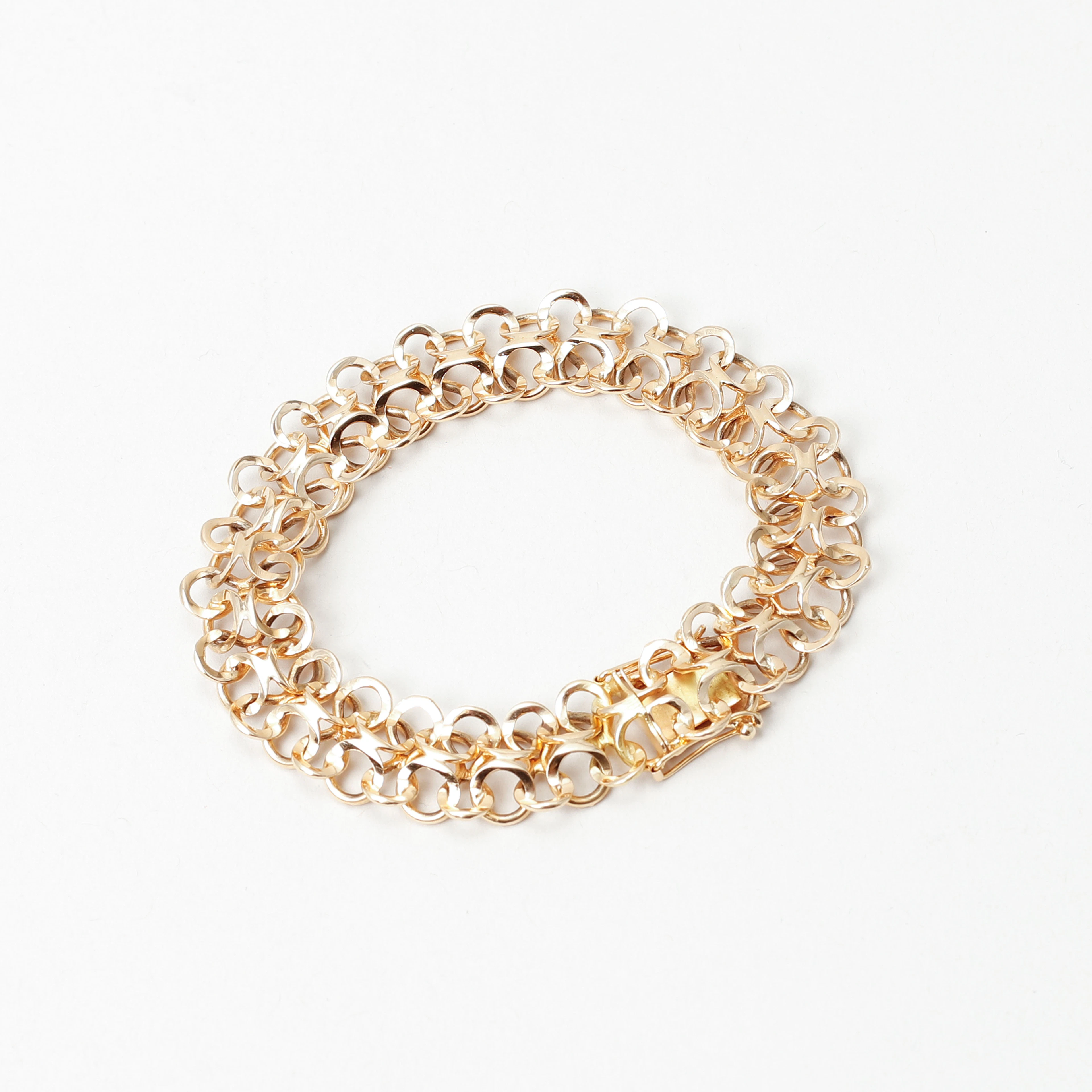 ARMBAND, 16-18k guld, vikt ca 29,6 gram.
