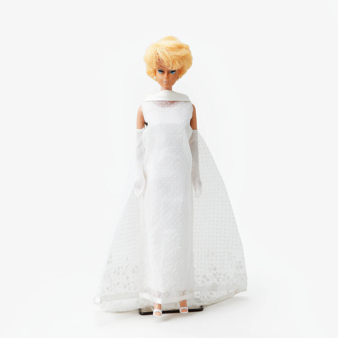 BARBIE, #850 bubble cut, med #1849 Wedding Wonder, Mattel, 1968-69.