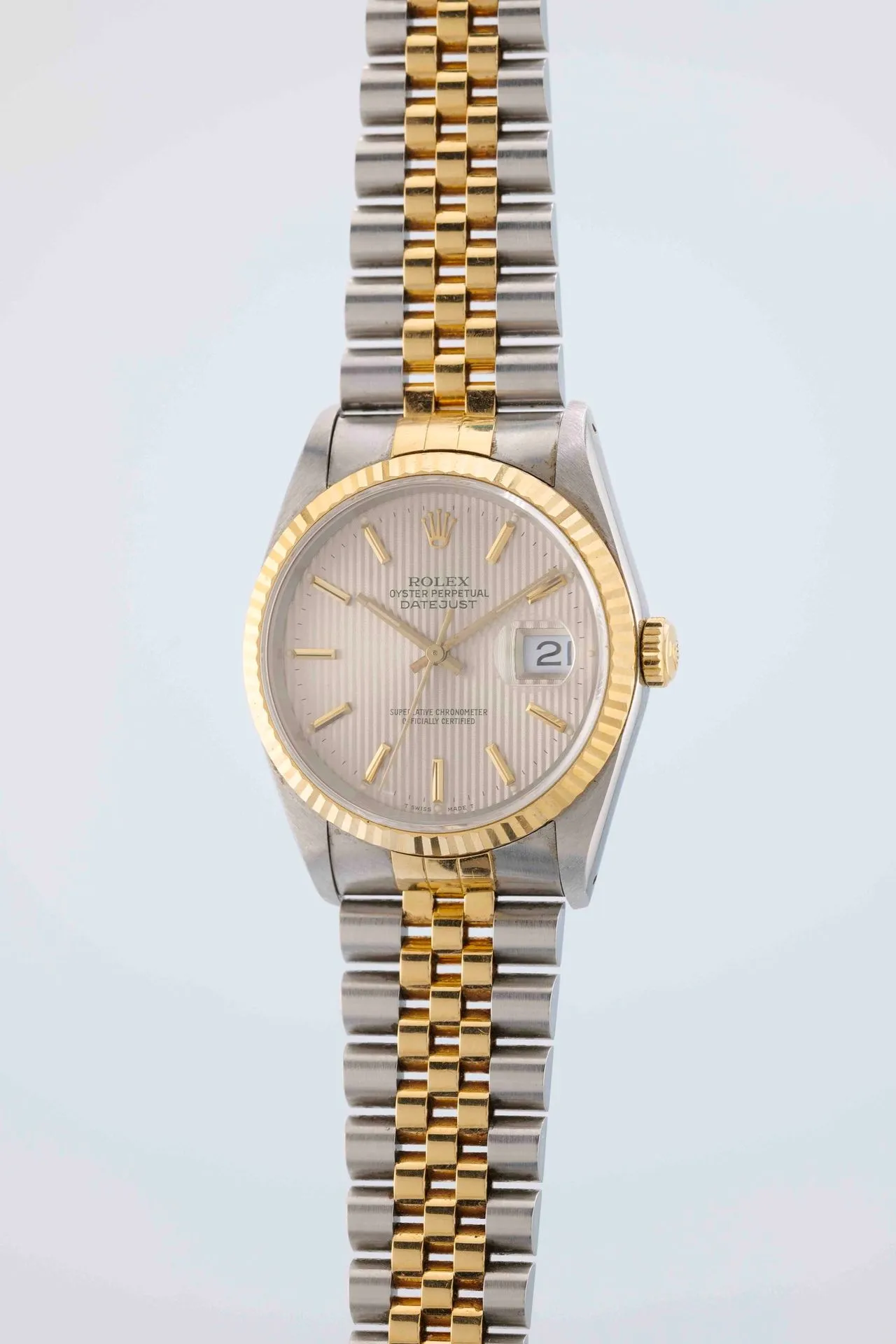 ROLEX Datejust. Ref : 16233. Circa: 1991. Case: round steel, fluted