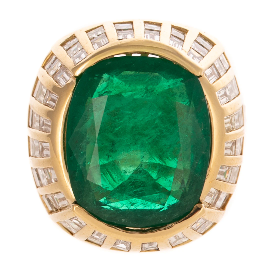 A GIA 16.98 ct Emerald & Diamond Ring in 18K
