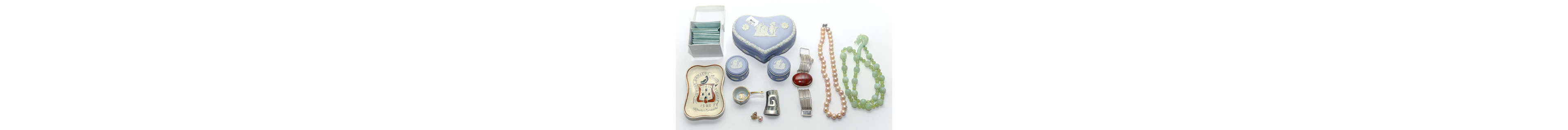 Collection of Jewelry and Decorative Objects