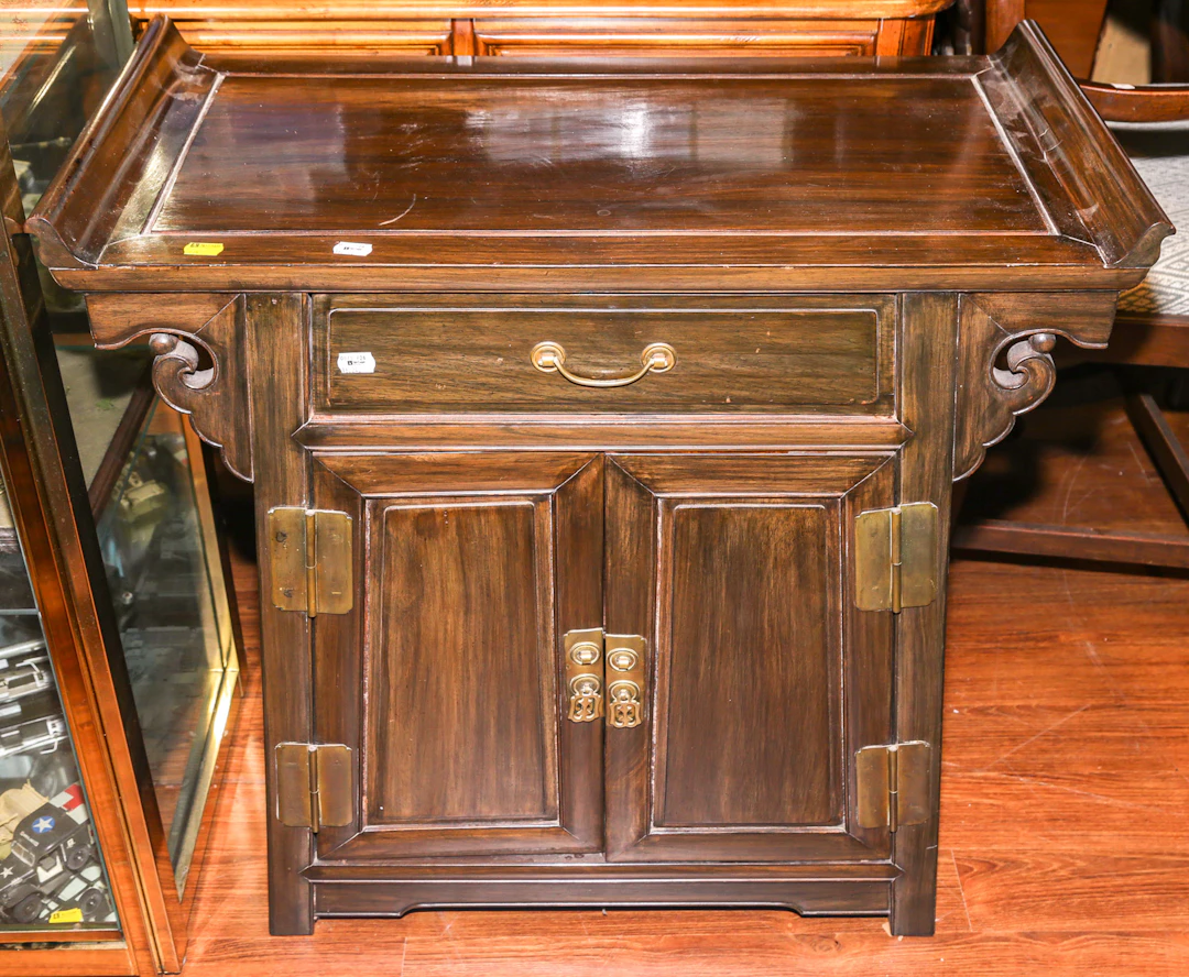 A Chinese Hongmu Cabinet