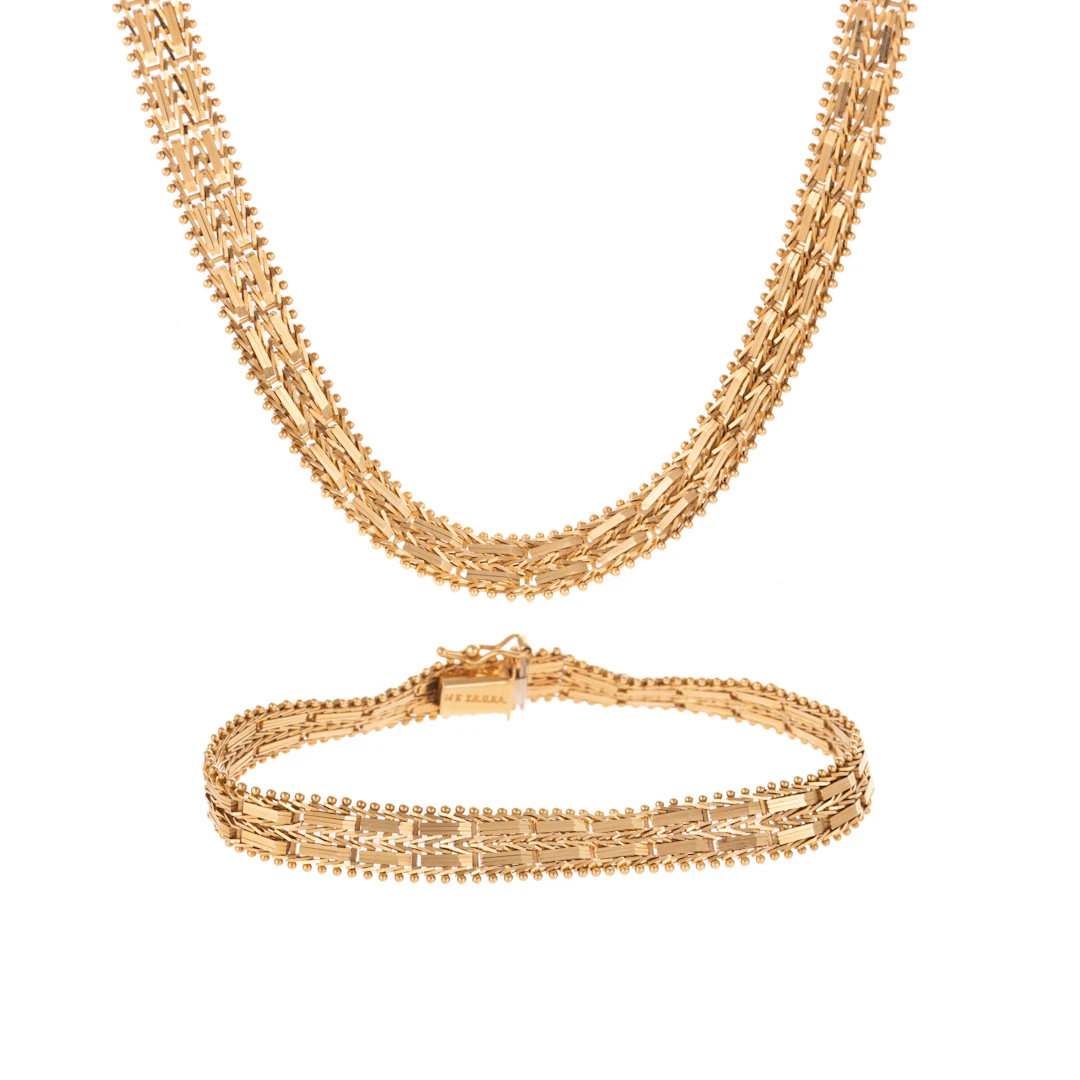 A Matching Link Necklace & Bracelet in 14K