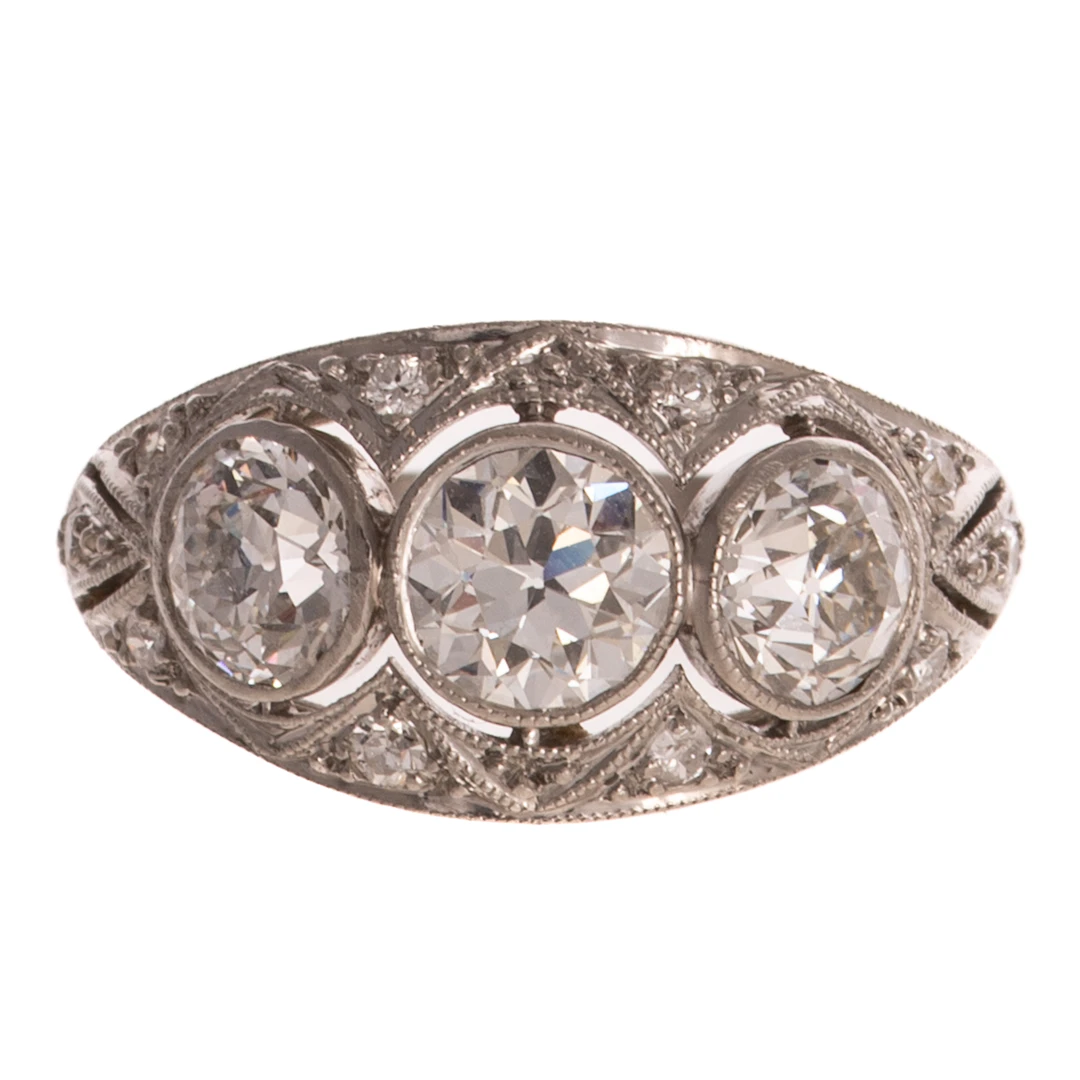 An Edwardian Diamond Ring in Platinum