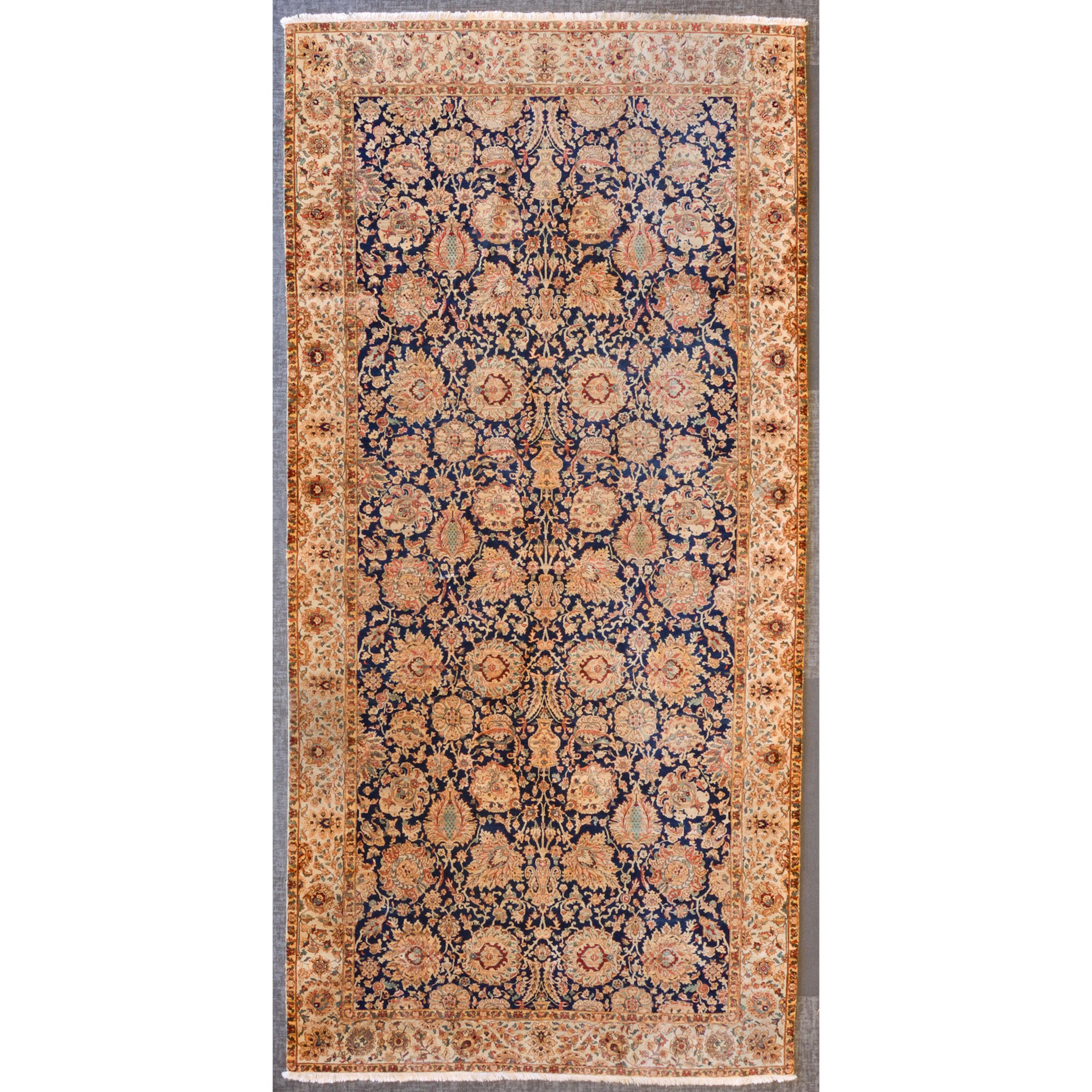 Indo Agra Carpet, India, 8.1 x 16.5