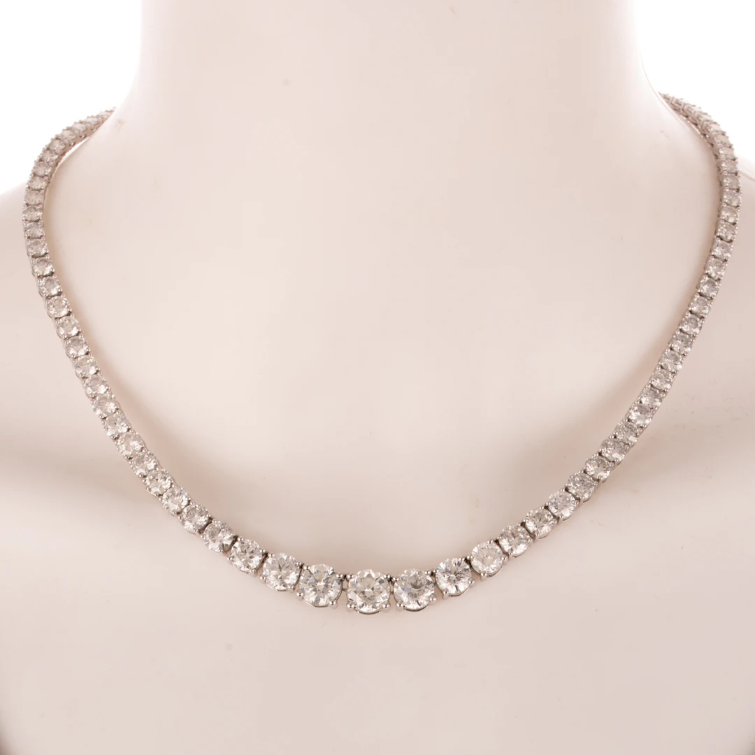 A 38.94 ctw Graduated Diamond Line Necklace in Platinum