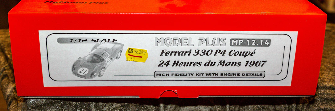 One MG Model Plus 1:12 Ferrari Model Kit