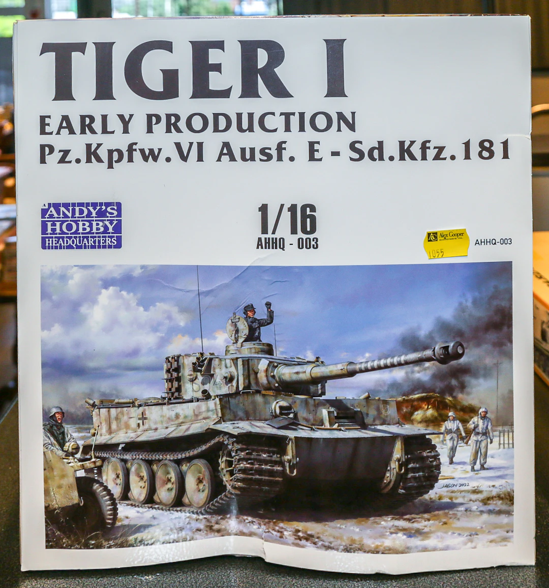 1:16 Scale Tiger Model Kit