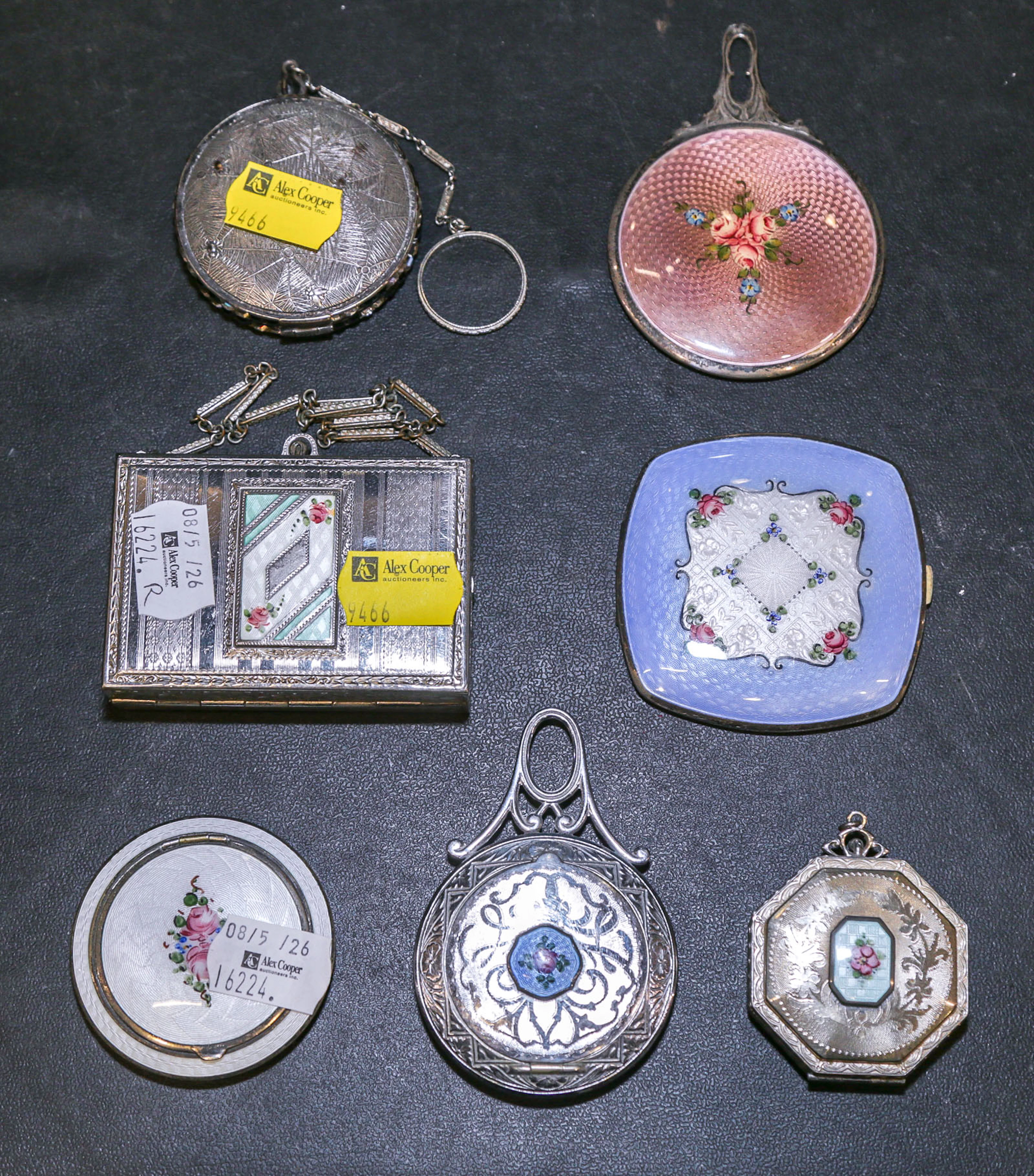 Six Lady's Compacts & a Pocket Mirror